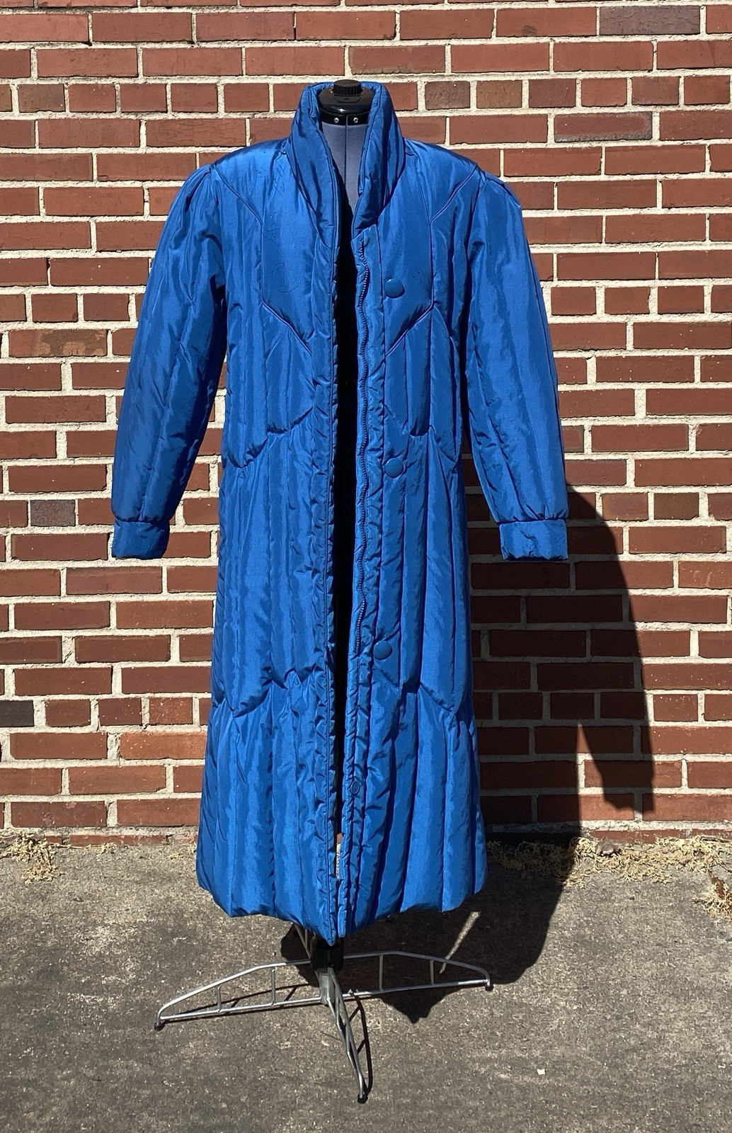Vintage 80’s Puffer Coat Blue Size M Long Down Filled Windsor Bay JC Penny