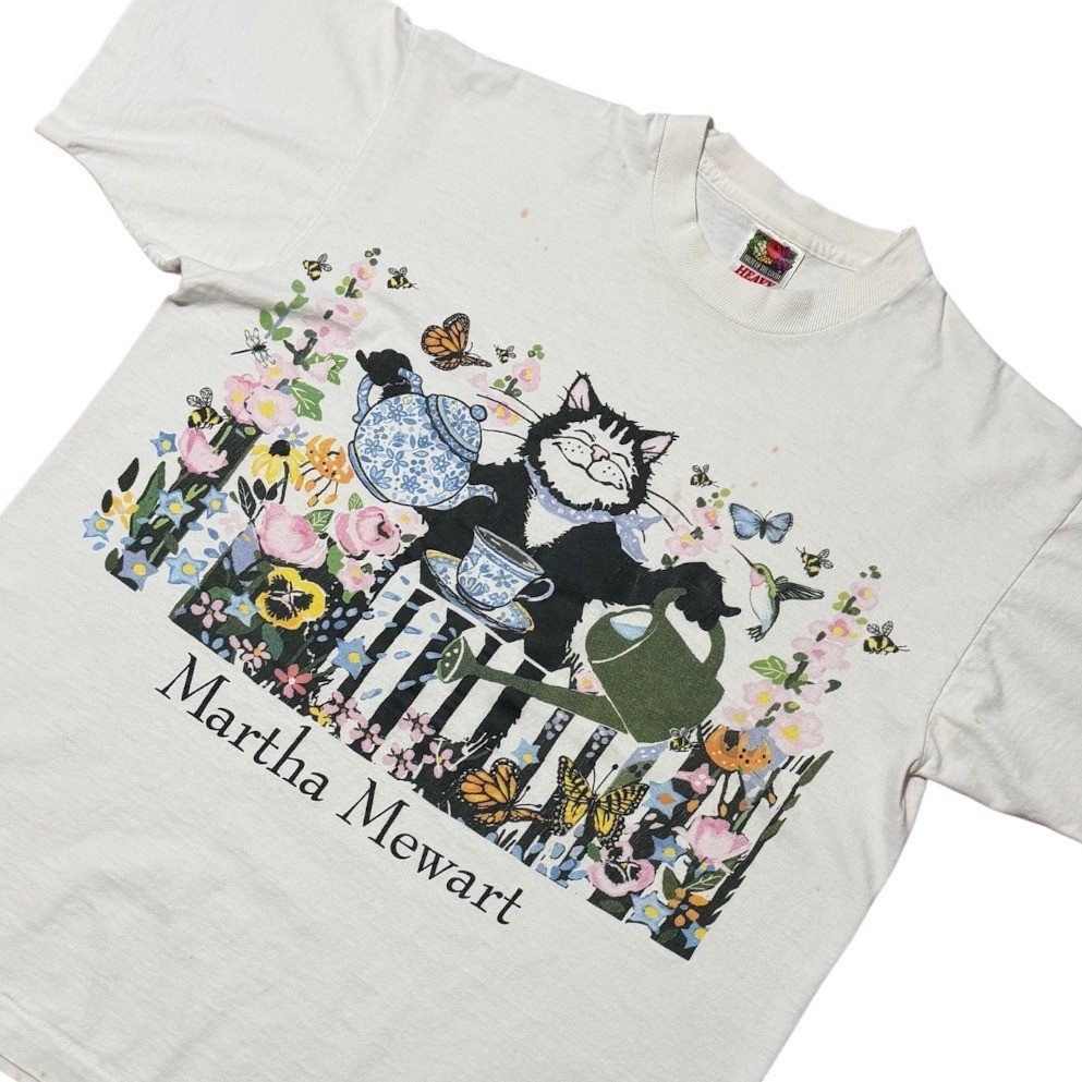 Vintage 90s Martha Mewart Cat Kitty Funny Animal Cottage Tea Art Graphic T-shirt