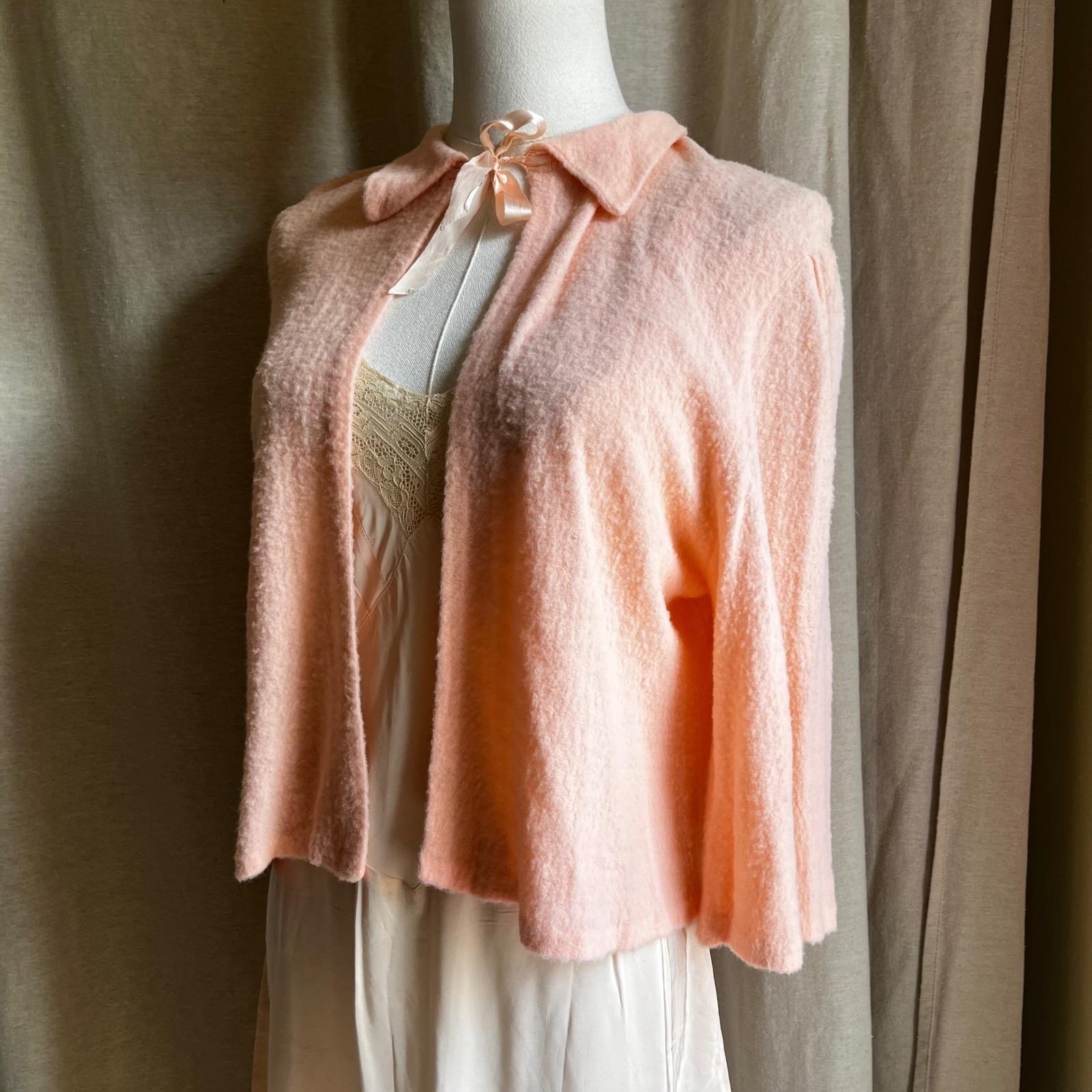 1930s Pink Bed Jacket Vintage Boudoir Lingerie Bed Coat S