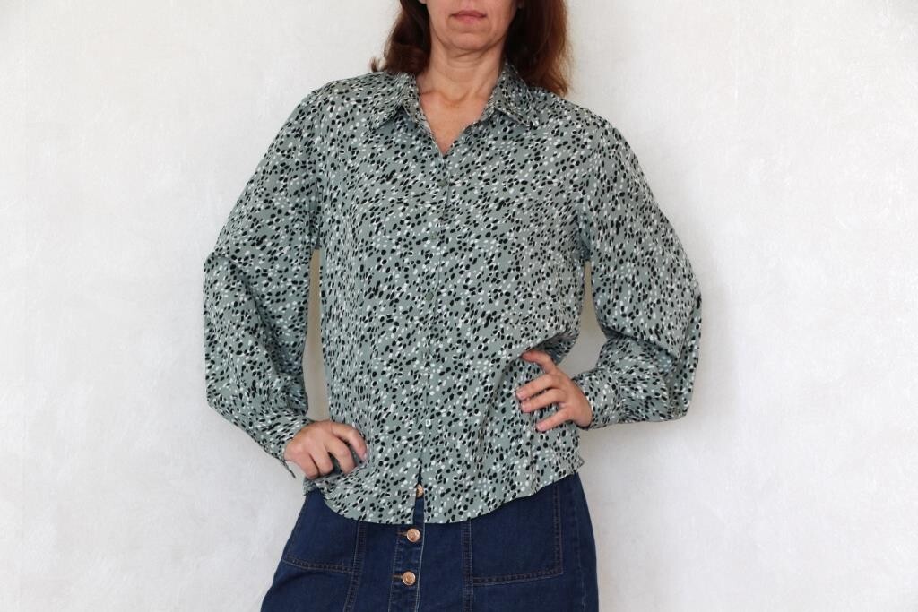 90s Olive womens blouse Vintage puffy sleeve shirt minimalist button up shirt, L
