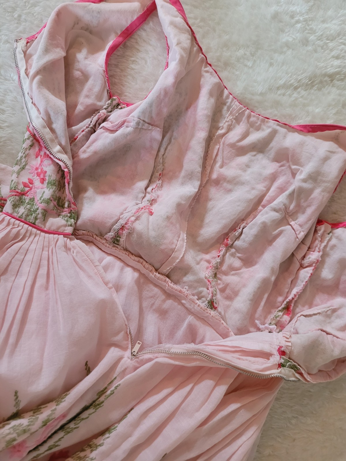 Vintage Handmade Pink Floral Embroidery Dress