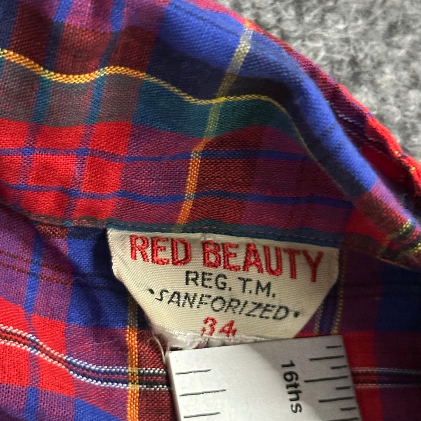 Red Beauty Plaid Shirt Womens Size 34 Multicolor Vintage Short Sleeve Button Up