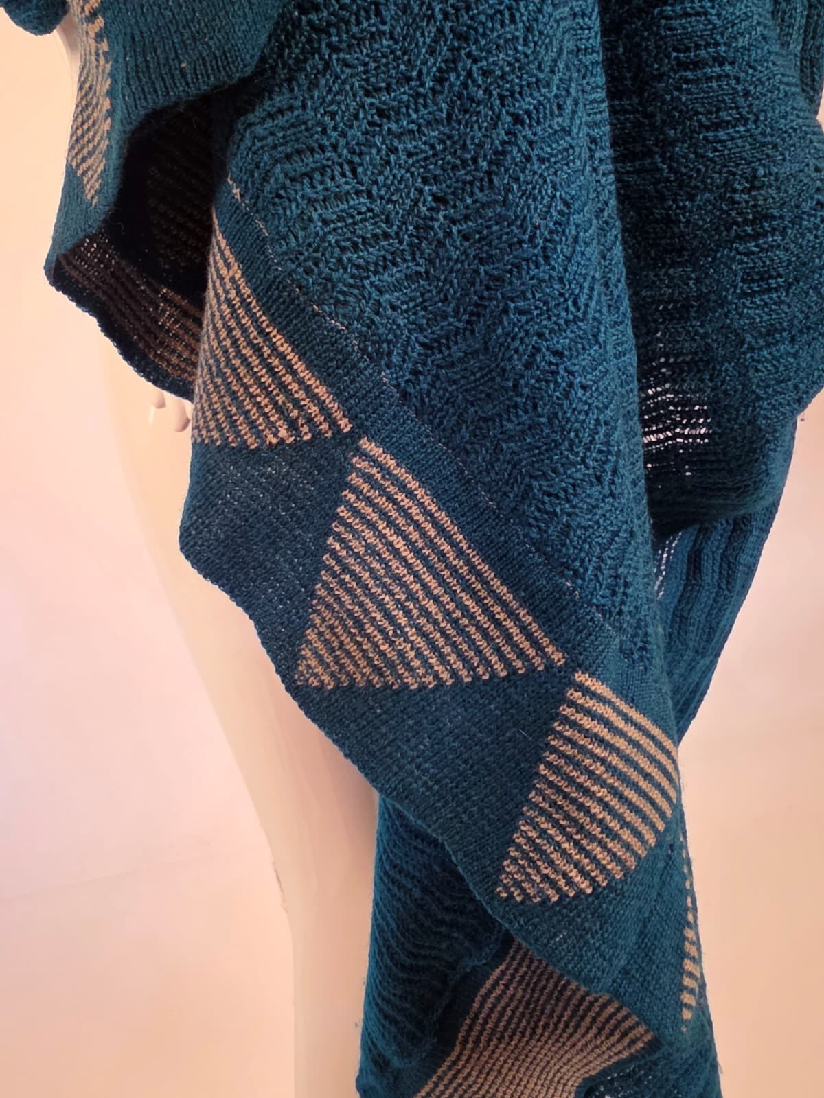 ART DECO 1920’S BLUE LONG KNIT CAPE W ATTACHED MOHAIR LONG SCARF COLLAR