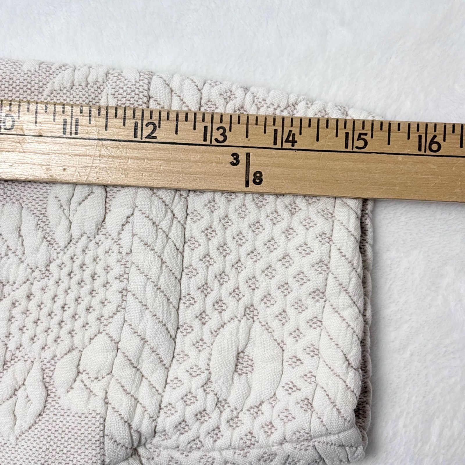 Suzi Beige Floral Quilted Matelasse Jacket Stand Collar Vintage Small Grandma