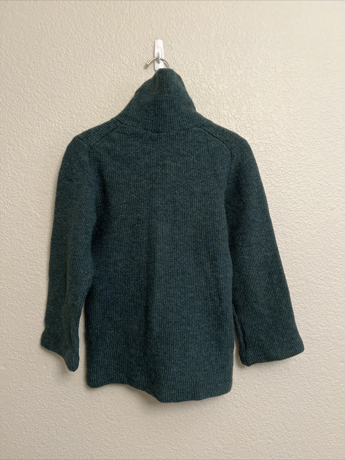 Vintage Pringle Shannon Free Airport Sweater Scotland Wool Coastal Cottage