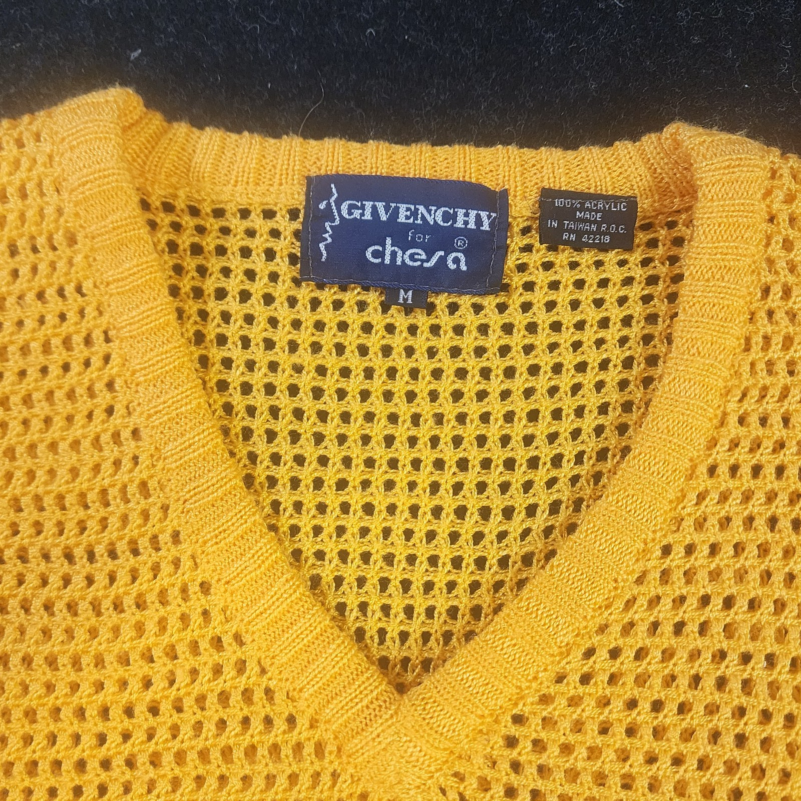 Vintage Givenchy for Chesa Yellow Open Knit Sweater Palm Tree Island Scene M