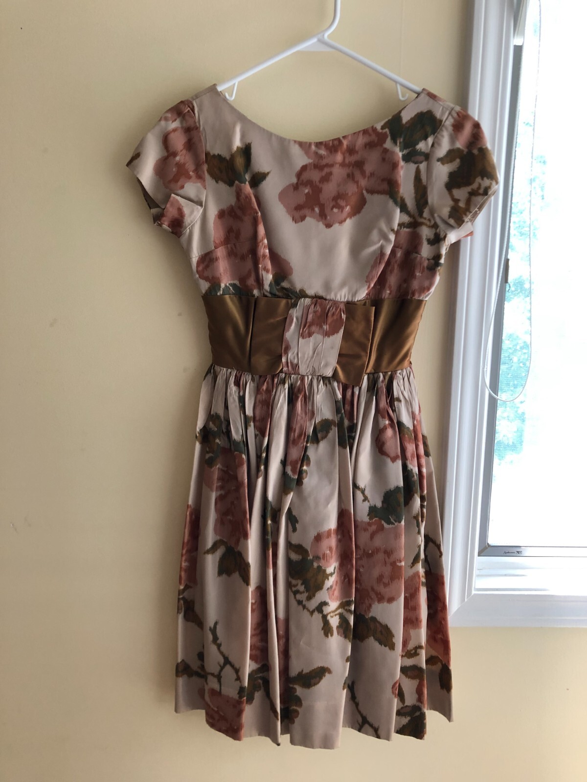 Vintage 1950s Floral Dress XS w Bow Soft Autumn Colors Olive Dusty Peach Blush