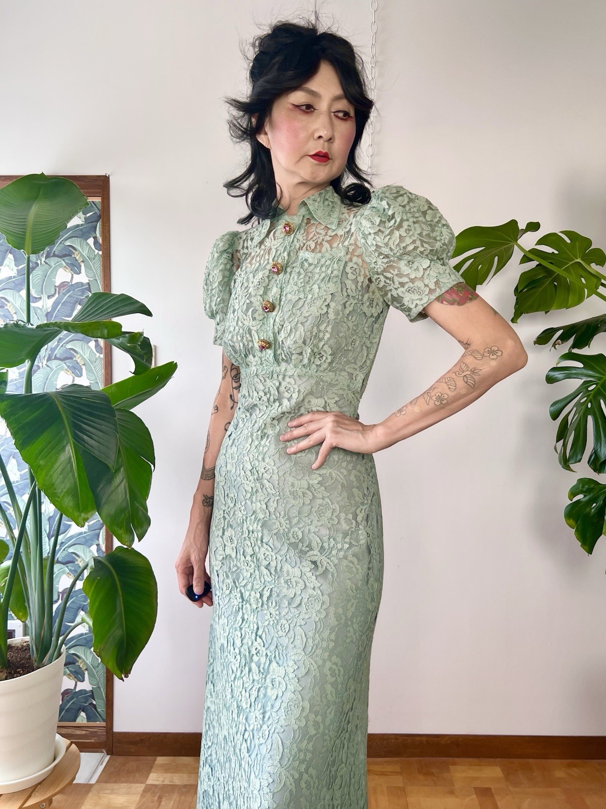 1930s Seafoam Green Floral Sheer Lace Puff Sleeves Gown Dress XS/S Old Hollywood