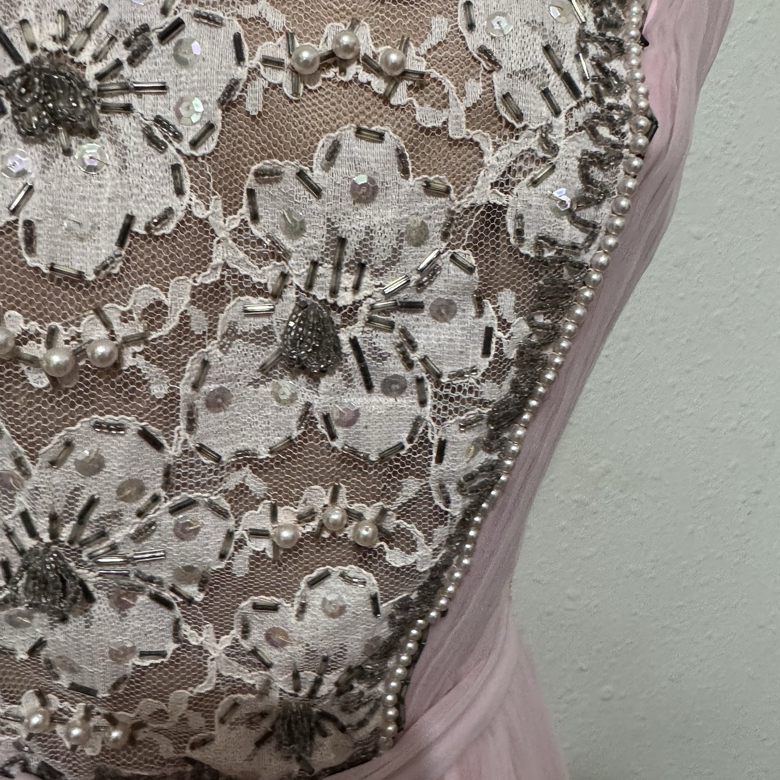 Vintage 60s Jack Bryan beaded chiffon dress size 10 (small) pink accordian pleat