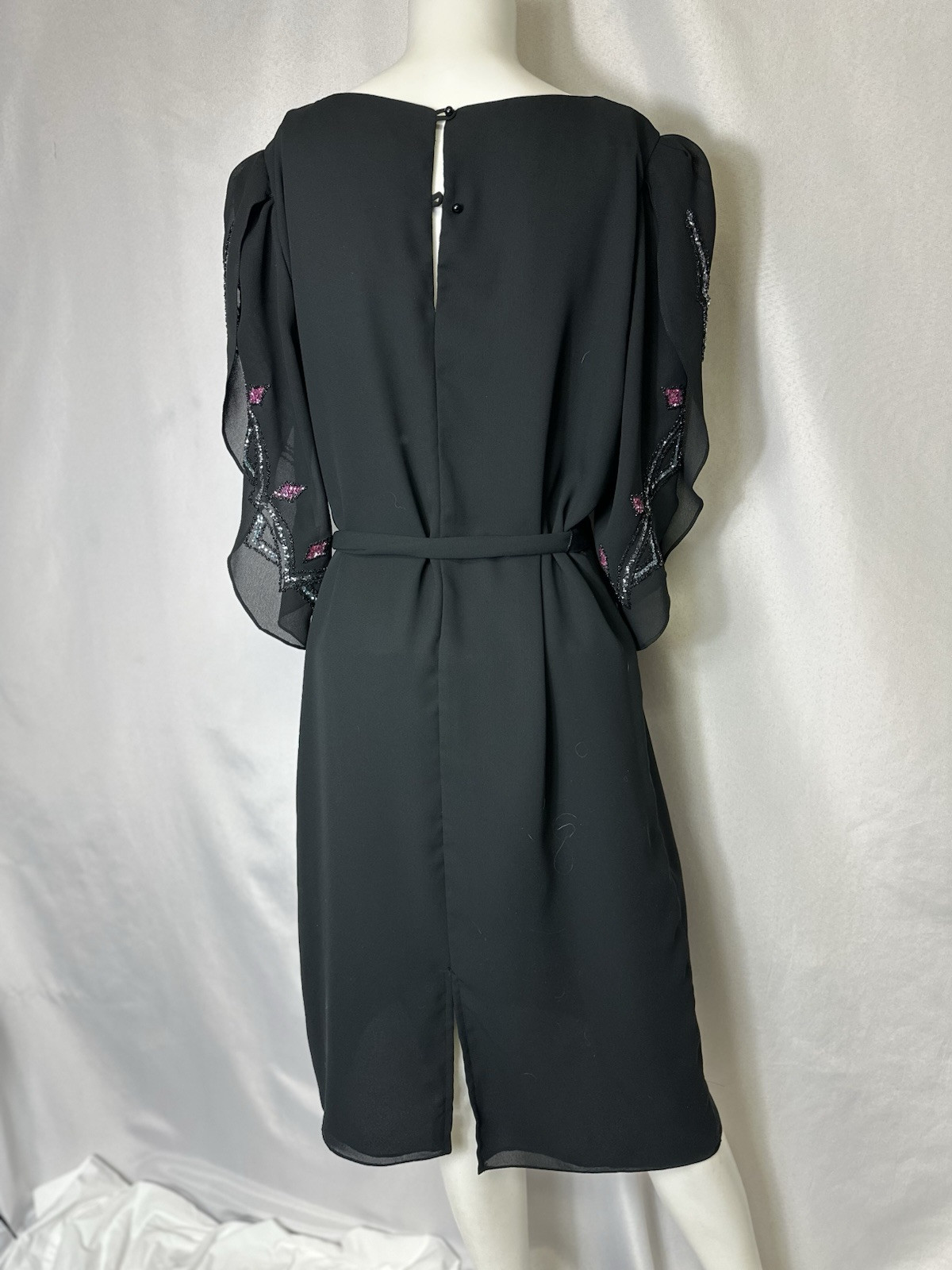 LIZZY & JOHNNY BY LUCERO BRAND VINTAGE BLACK DRESS LARGE W SEQUINED SLEEVES