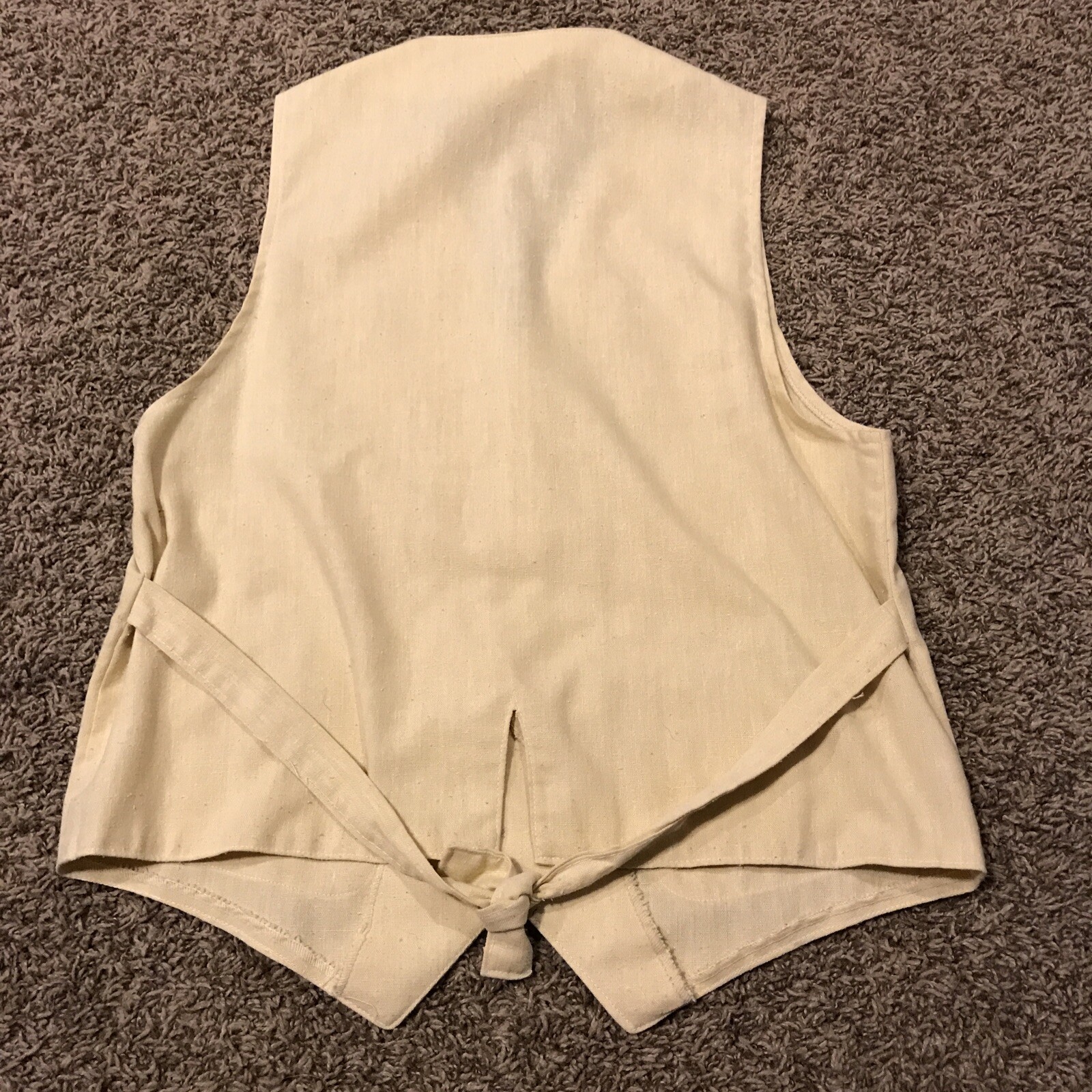 Vintage 70s Happy Legs Khaki Knit Vest size medium A25