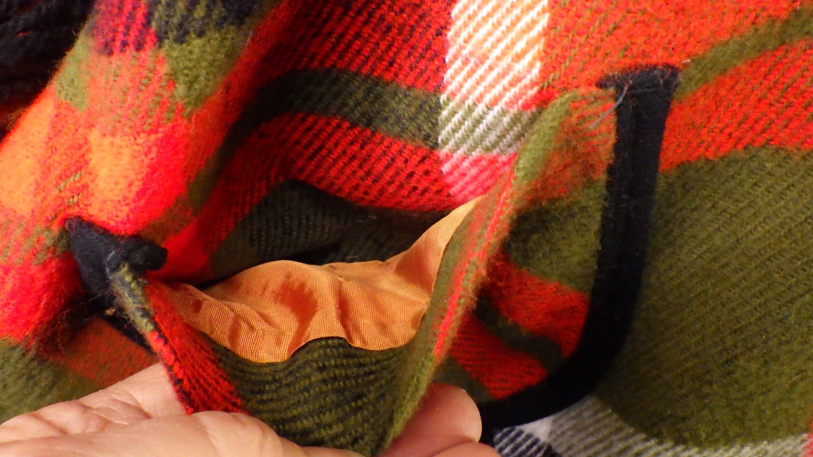 Vintage cape plaid tartan reversable red green black white worn 1 TIME hooded