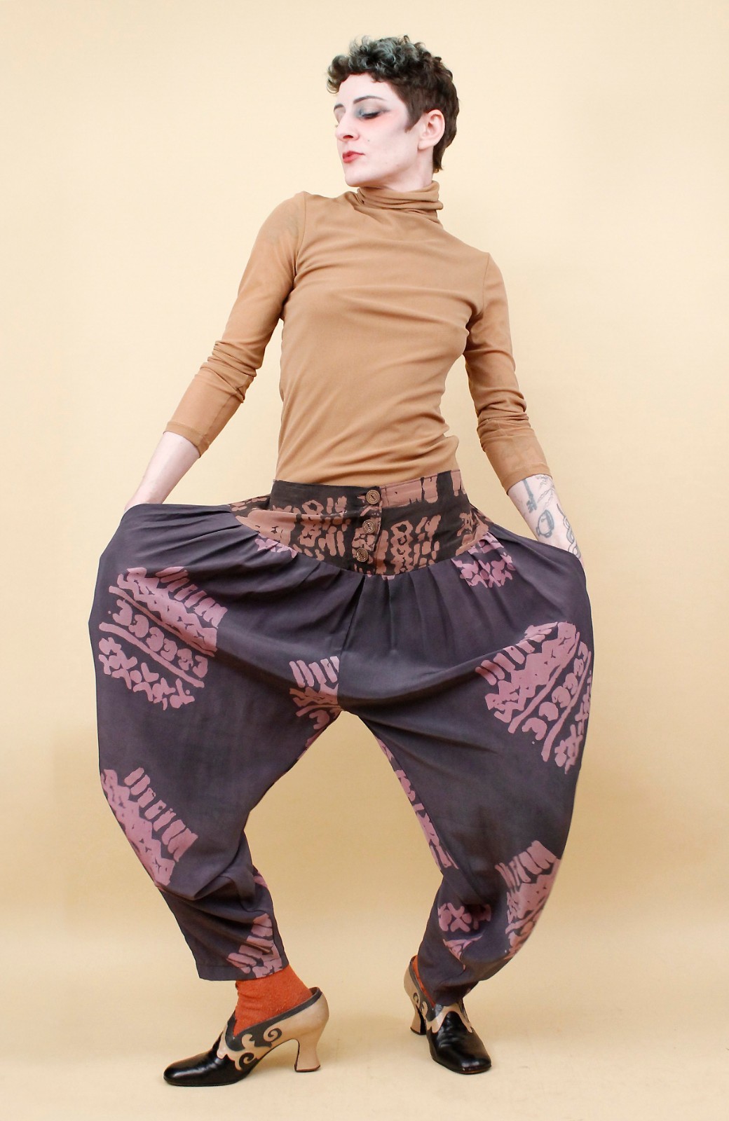 80s Vtg Silk Laise Adzer Designer Silk Moroccan Lagenlook Art Pants S-M W28-30″