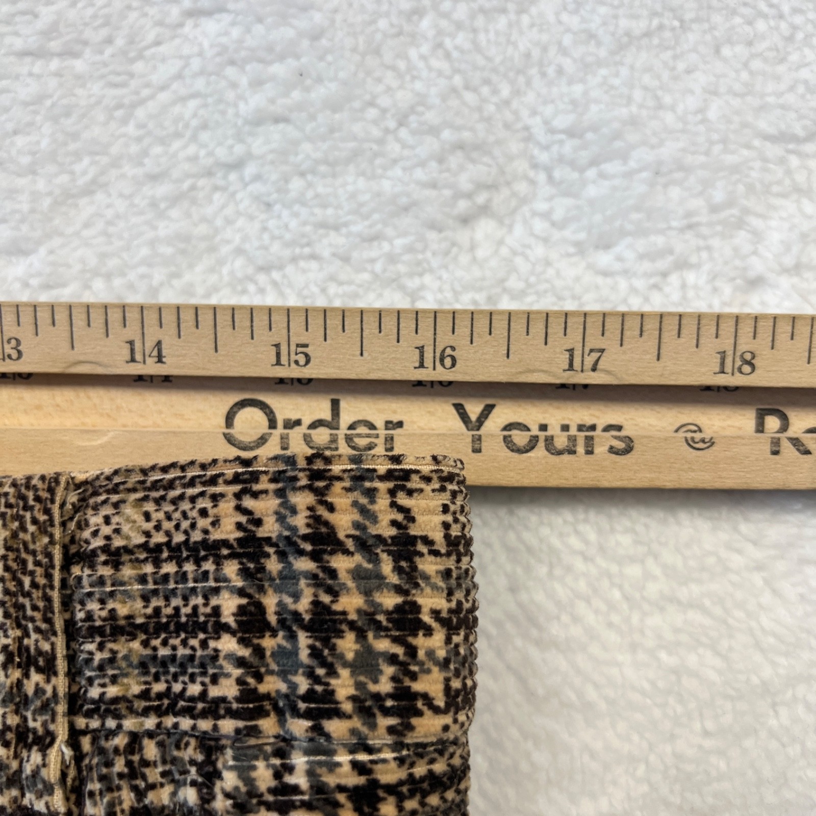 Vintage Unbranded Plaid Trousers Pants 16in Waist 9.5in Leg Opening Multicolored