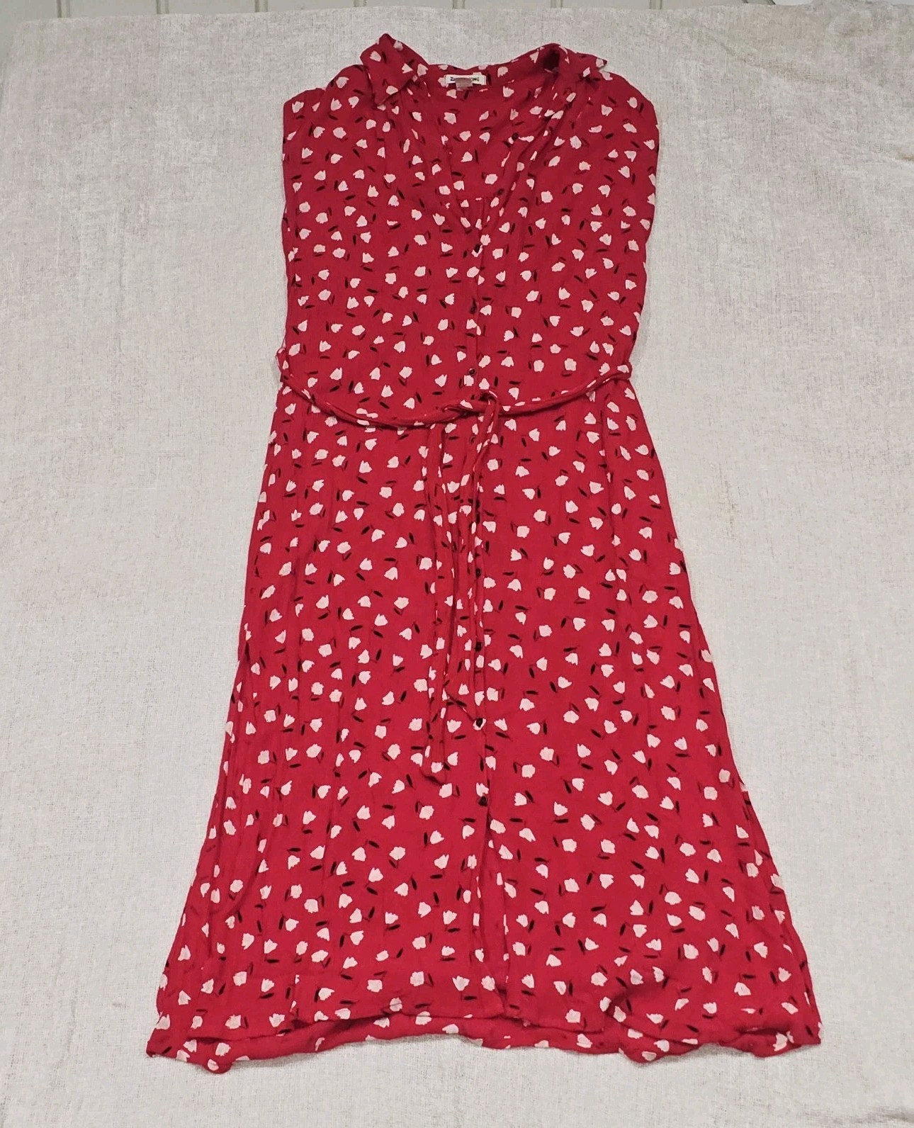 VTG Billabong Medium Full Front Button & Tie Maxi Length Red Floral Dress