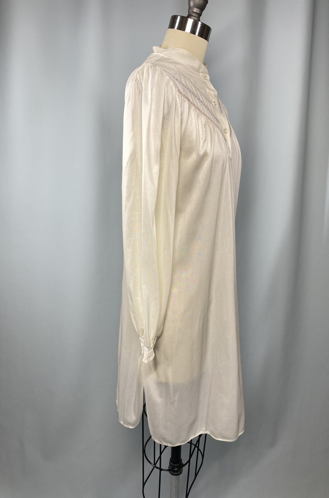 Vintage Nightgown SIZE SMALL white nylon short THE FASHION PLACE SEARS 70s 80s