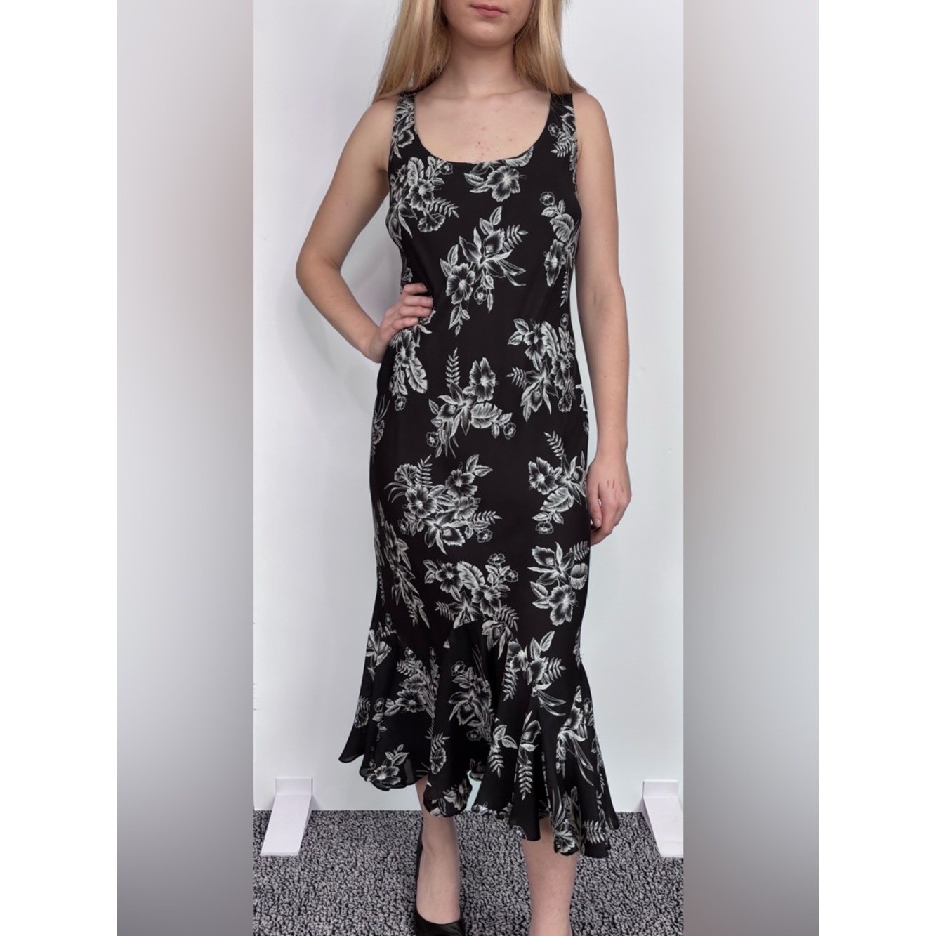 Y2K Silk Vintage Jones New York Signature Black & White Floral Midi Dress L