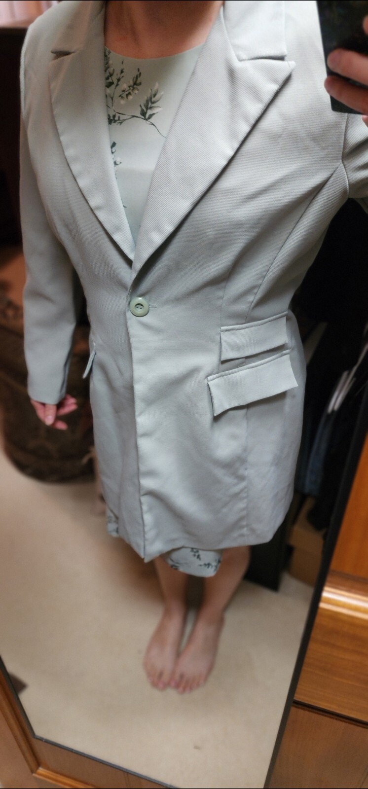 Vintage 90’s DBY Matching Dress & Jacket Set. Light Mint Green Size Medium Midi