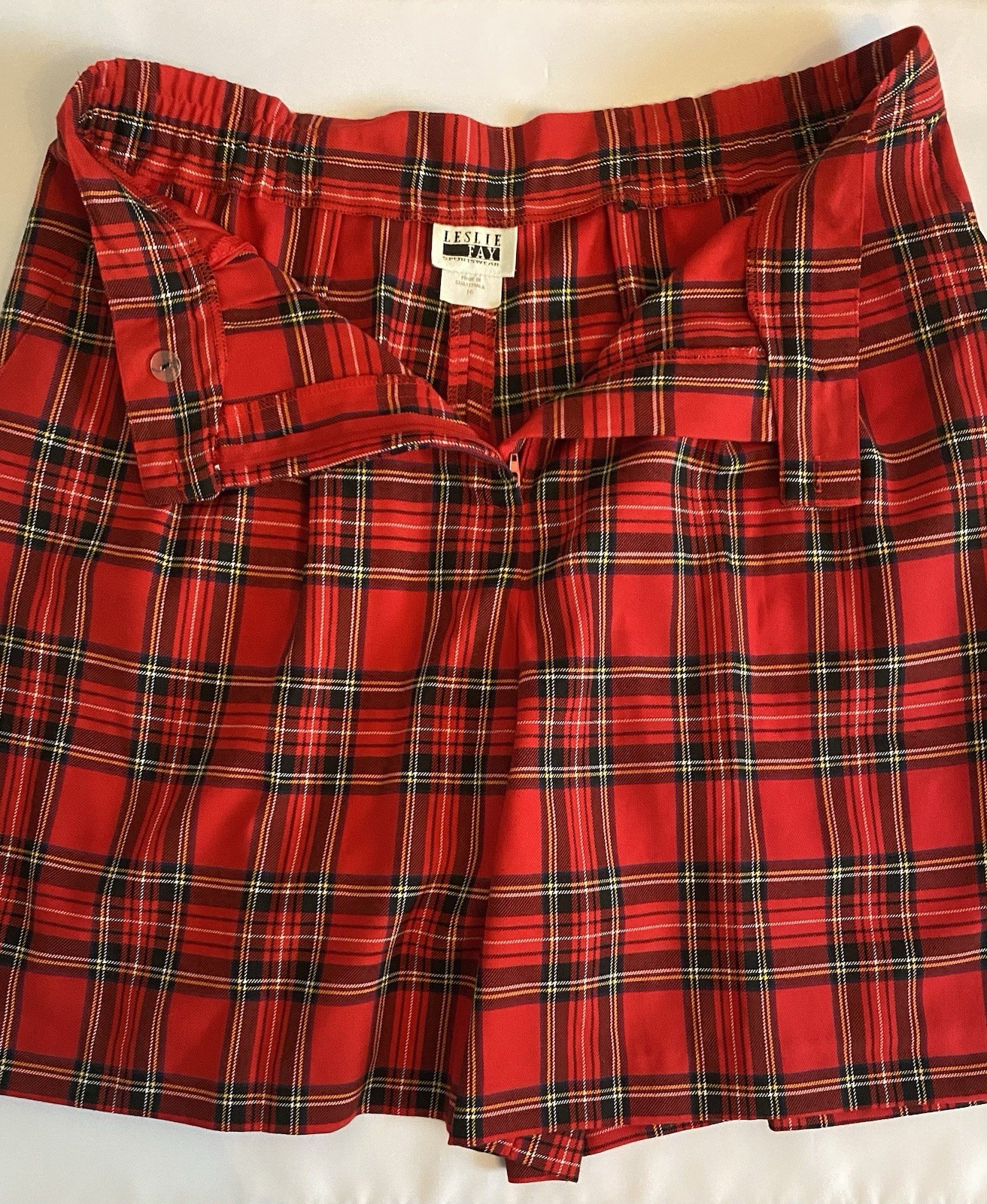 Leslie Fay High Waist Red Tartan Plaid Shorts Preppy City Classic Vintage Sz 16