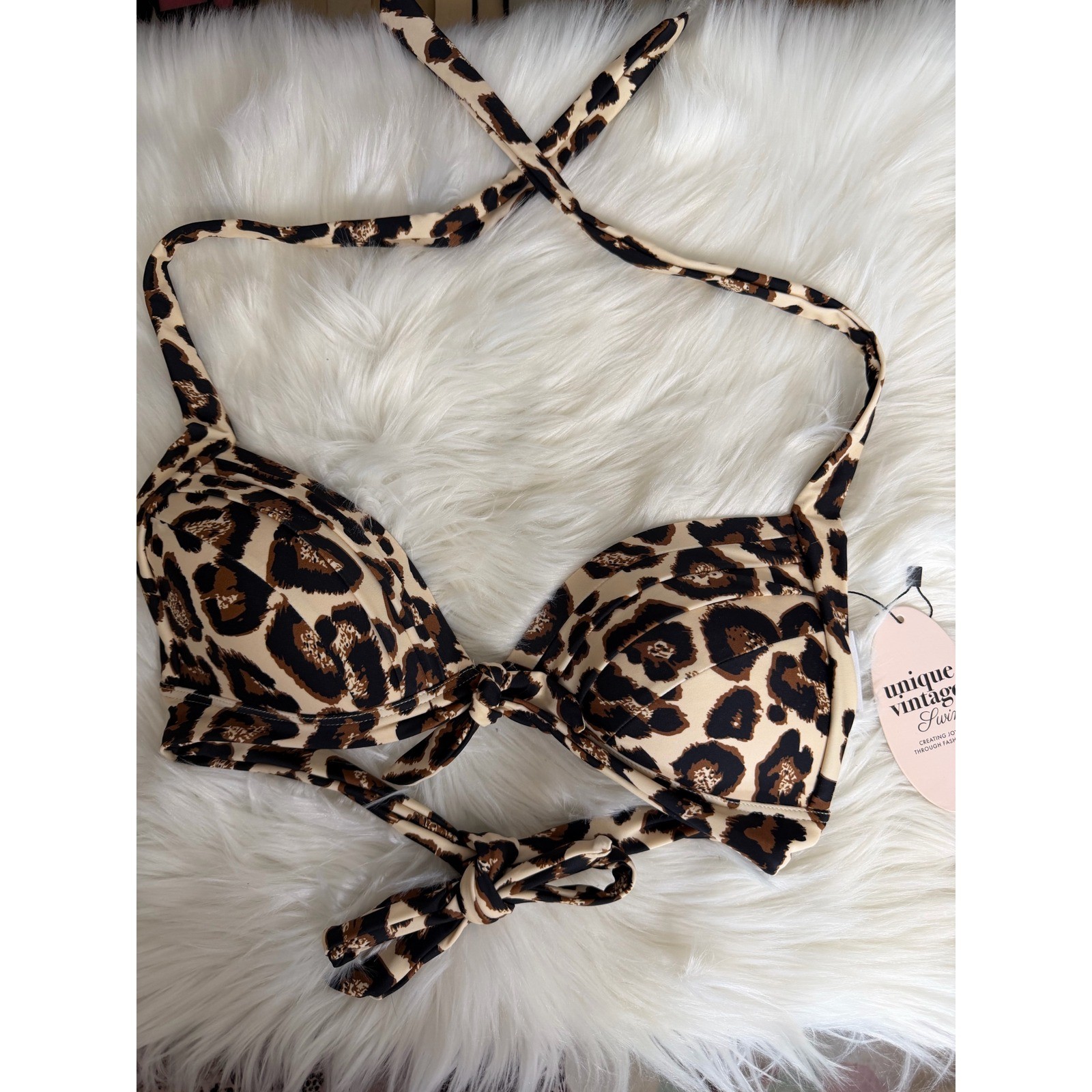 NWT – Unique Vintage – Monroe Leopard Print Bikini Top Sz M *TOP ONLY*