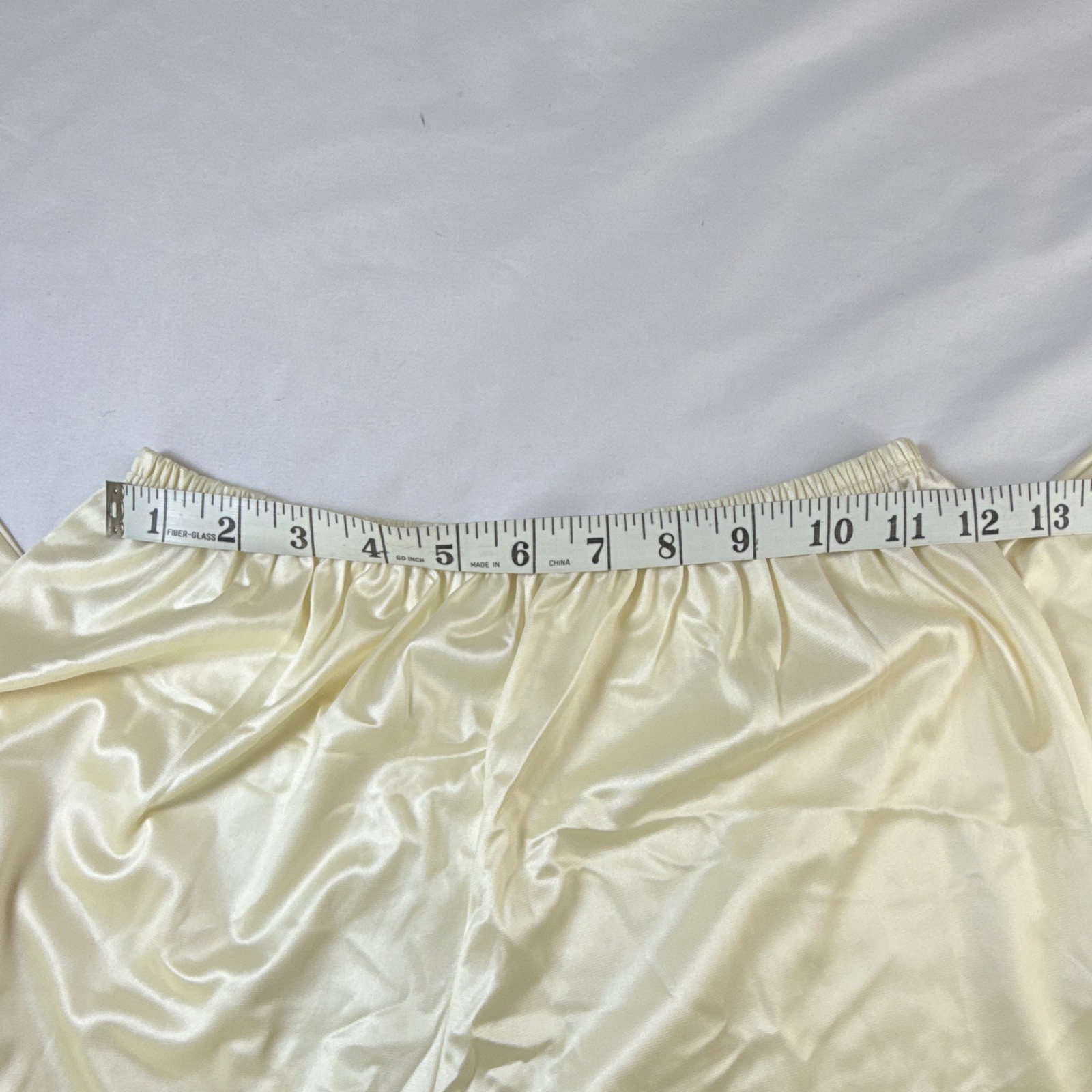 VTG 70s Henson Kickernick Nylon Pajama Set Short Peignoir Wrap Top Pants 34 -A14