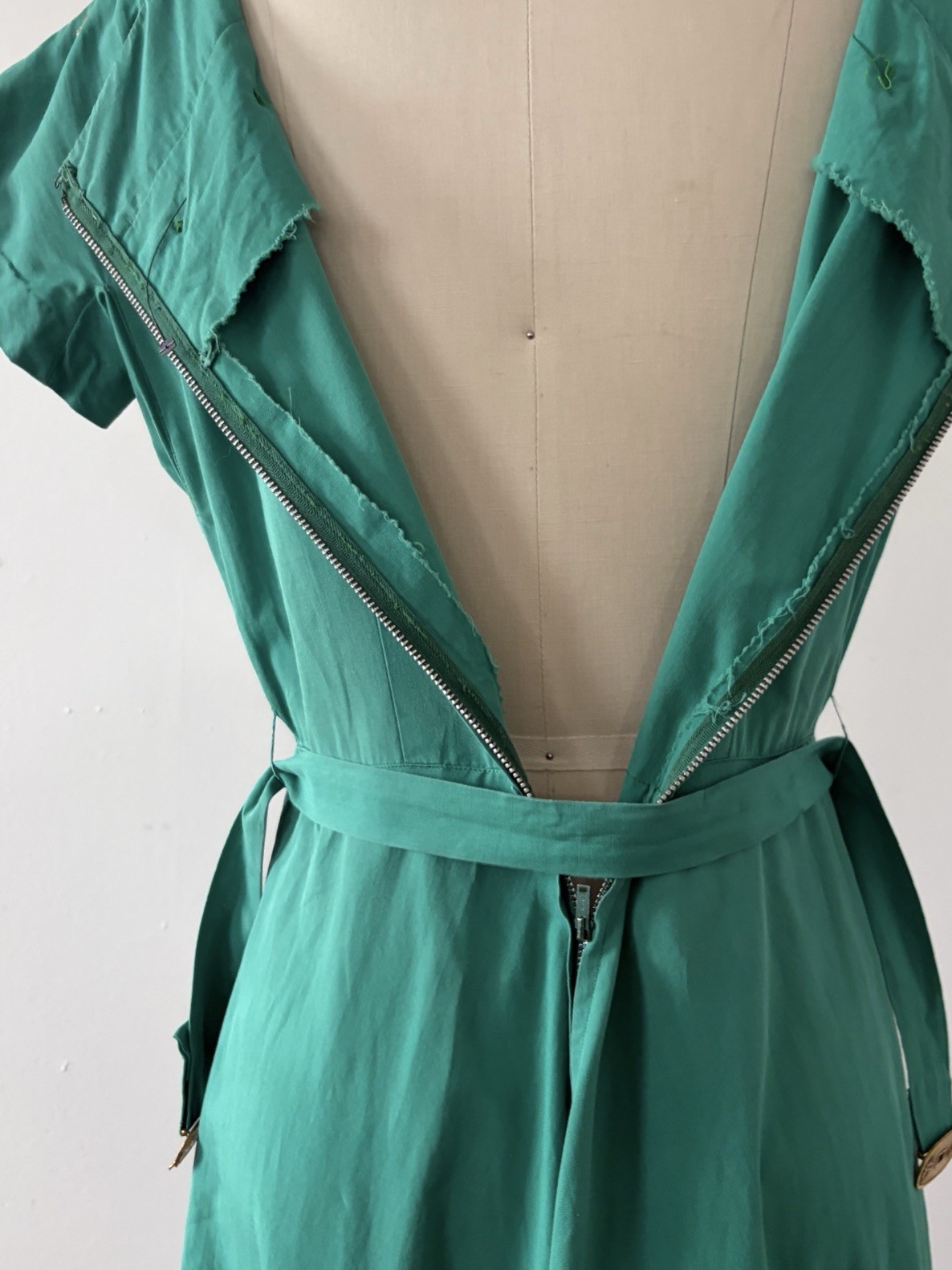 1950s Jade Green Polished Cotton Day Dress Midi Bateau Neck Crest Buttons Resort