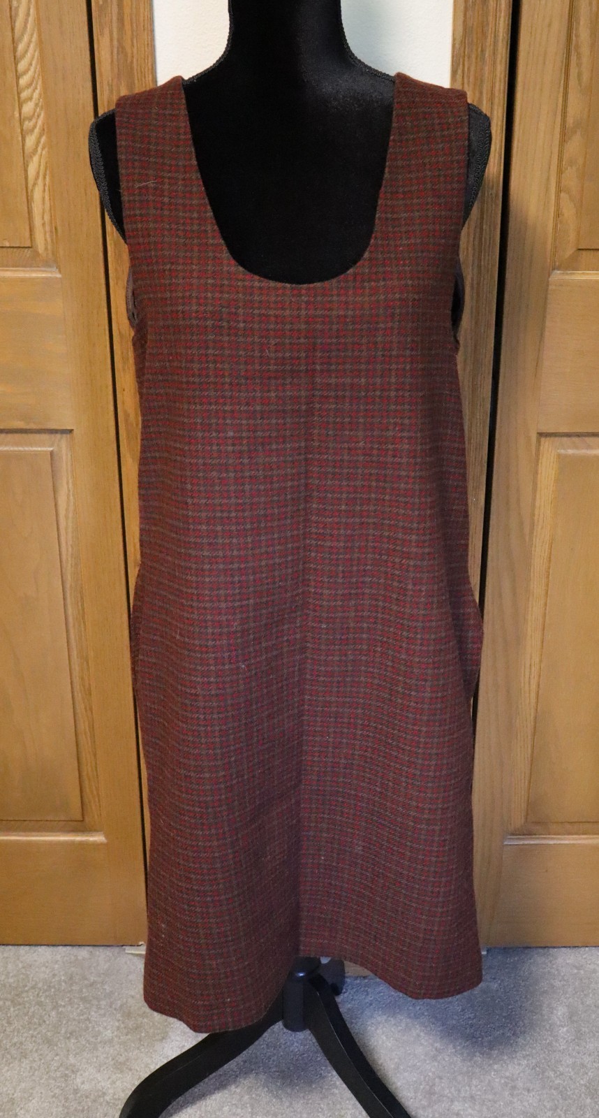 VTG Women’s 100% Wool Houndstooth Wool Plaid Jumper Dress HARVE BERNARD SPORT