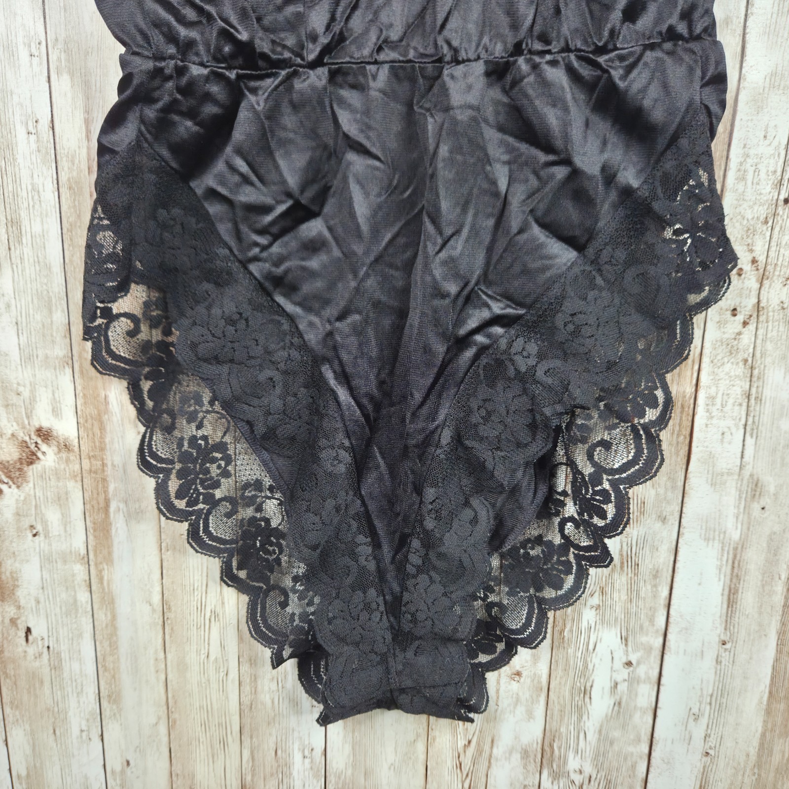 Vintage CHANTILLY Maidenform Black Teddy One Piece Lingerie Size 32 Satin Lace