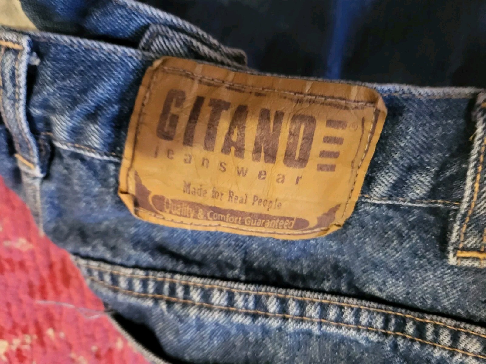 Vintage 1980s or 1990s Gitano jeanswear denim blue jean mom shorts cuffed