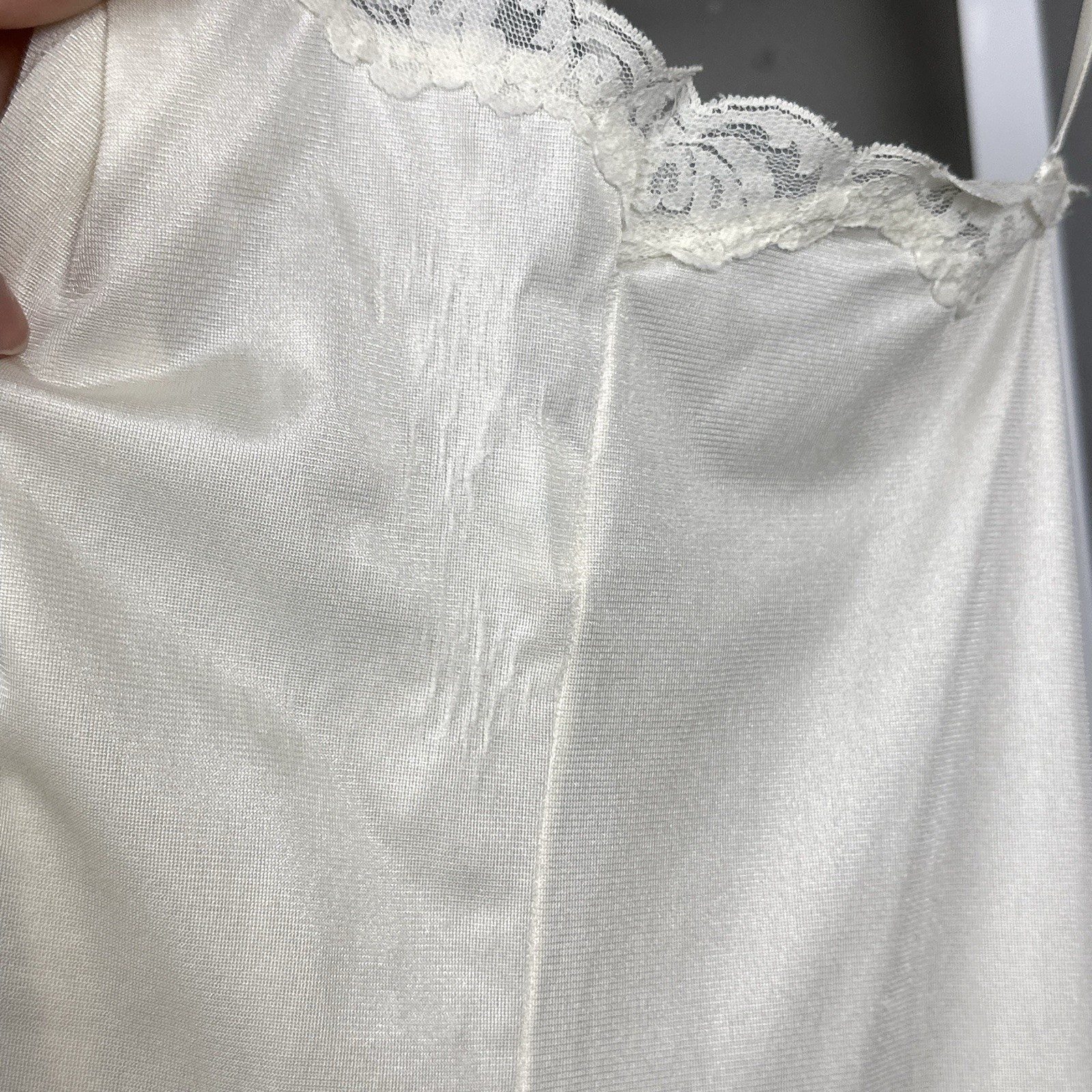 Vintage Fortune Camisole Cami Top Size Medium Ivory Cream Lace 100% Nylon USA