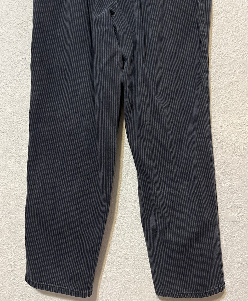 Chic Vtg Petite Size 4P Pinstriped Jean Pull On Blue Pants Elastic Waist 26×26.5