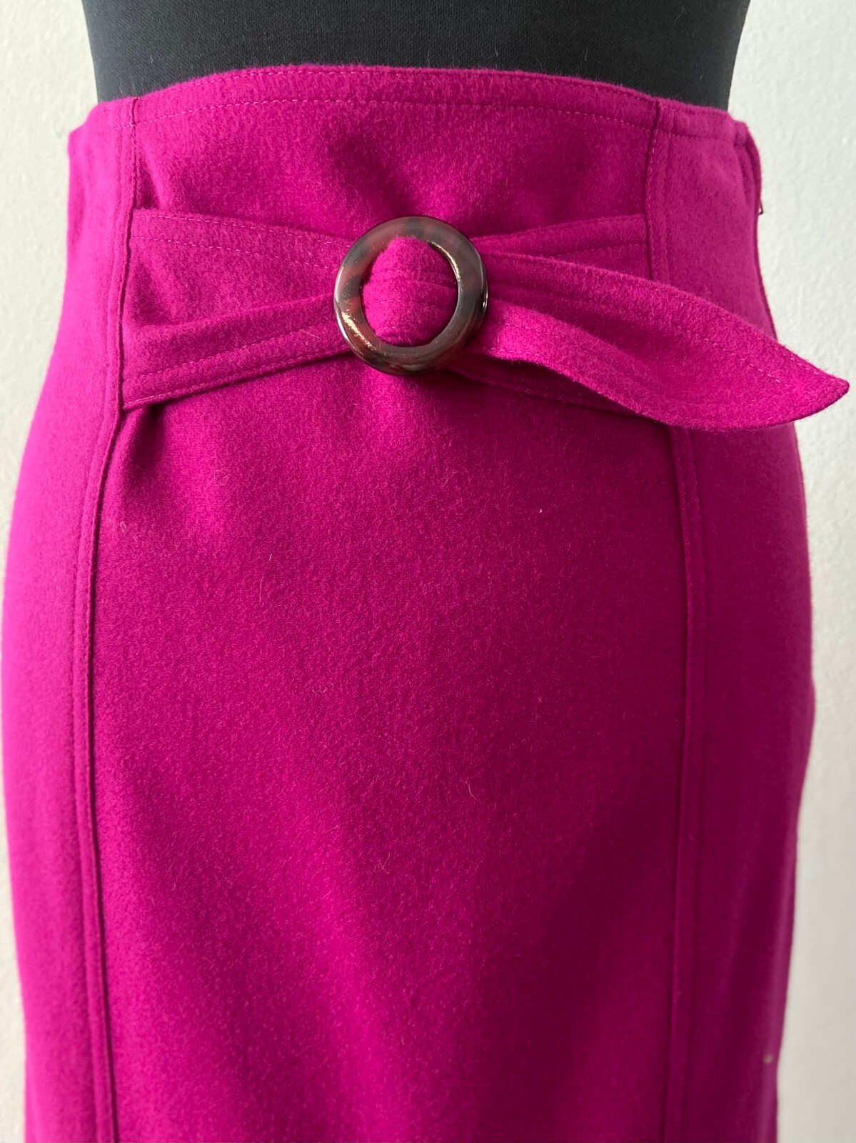 Womens Chic Vintage 90s Pink Wool Skirt | Size S | Unique Statement Piece