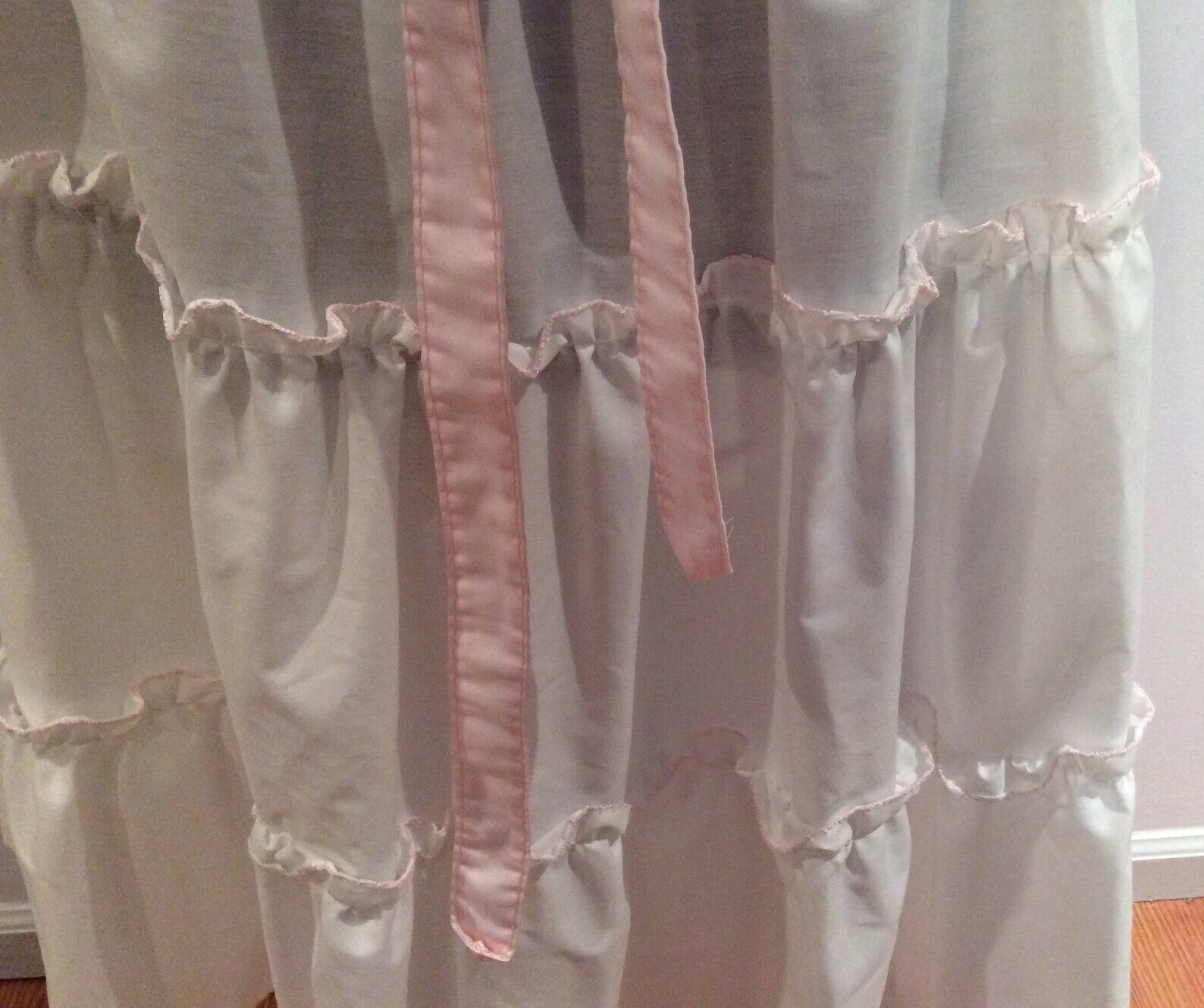 vintage dresses 1970s white Sundress With Ruffle Neck And Skirt Shelly Michaels