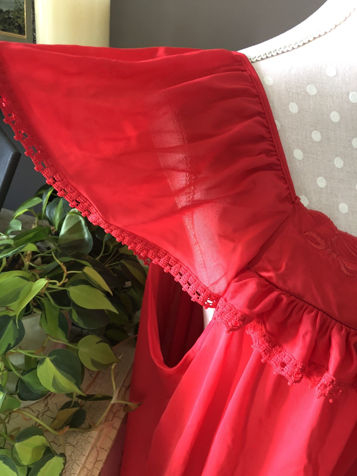 Vtg. 80’s KELLY REED Red Embroidered SS Silky Night Gown Plus Size 26W Or 4X