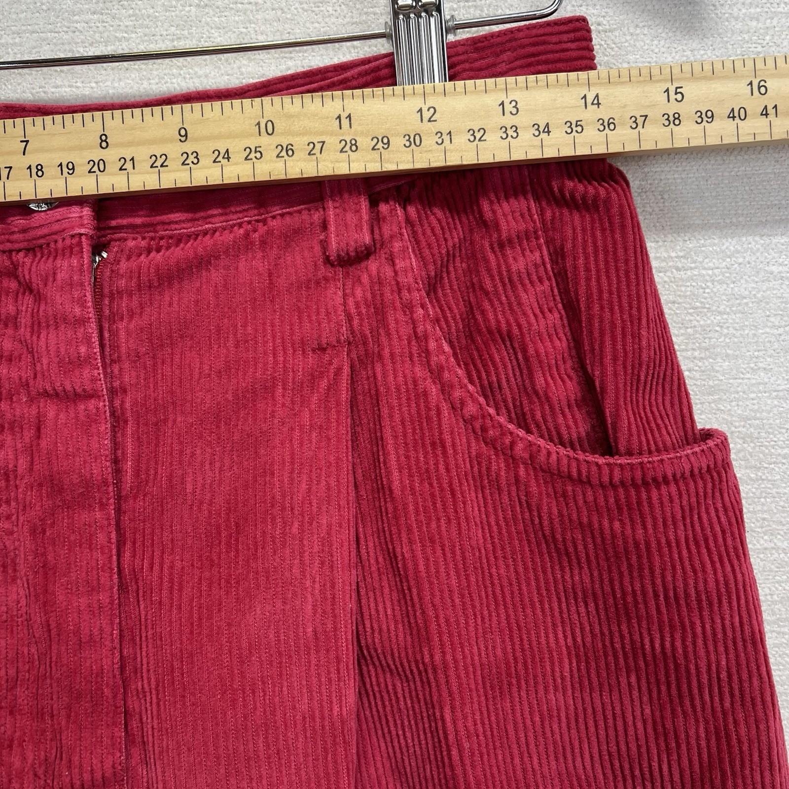 Cambridge Dry Goods Corduroy Pants Waist 26 Red High Waisted Pleated Mom VTG 90s