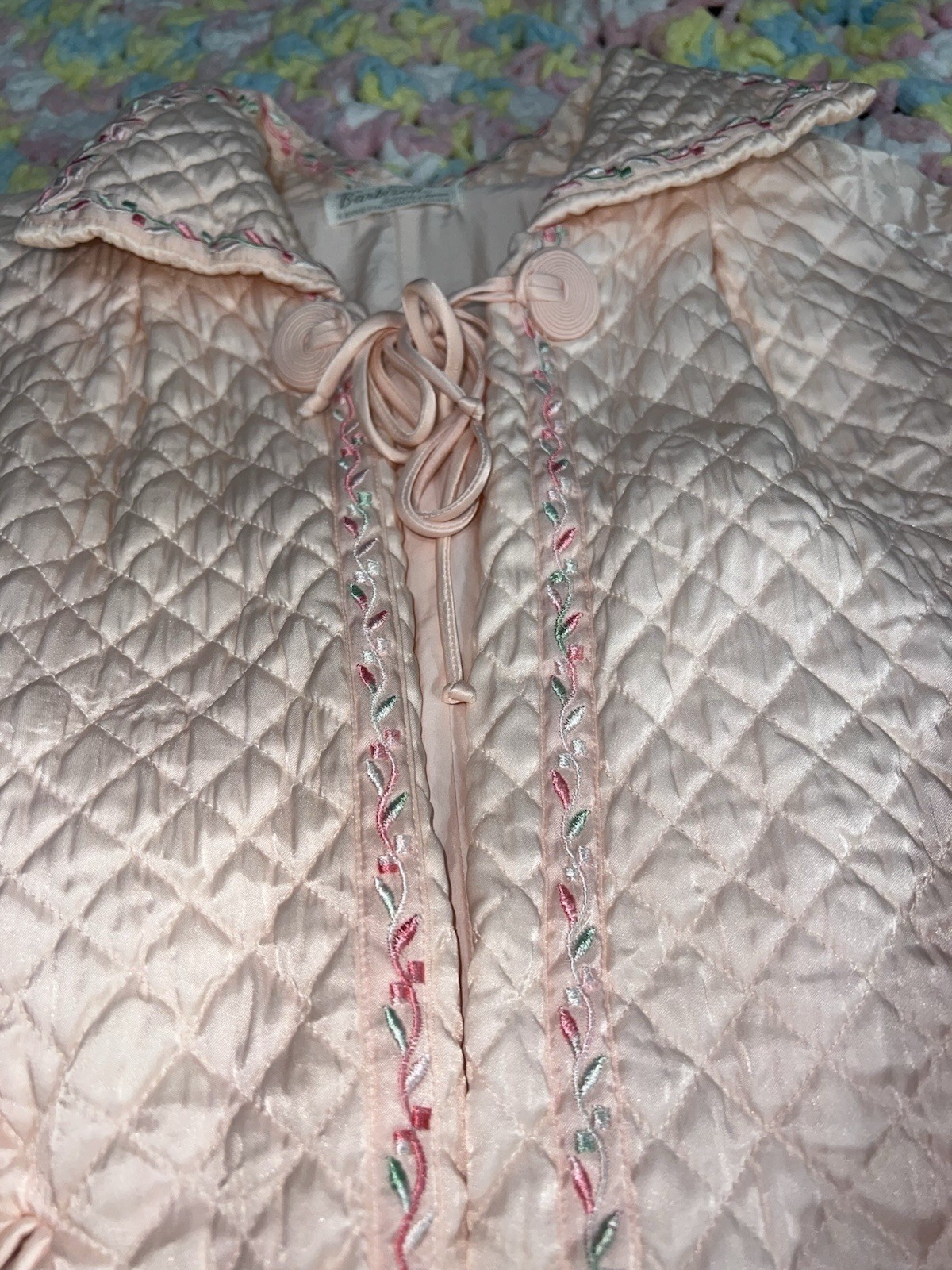 Vintage Barbizon Puffett Pink Quilted Satin Bed Jacket M Floral Trim Lingerie