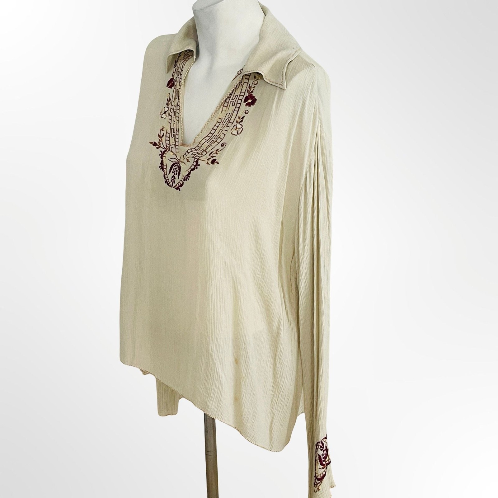 Vintage Peasant Top Blouse Embroidered Floral 70s Hippie Bohemian