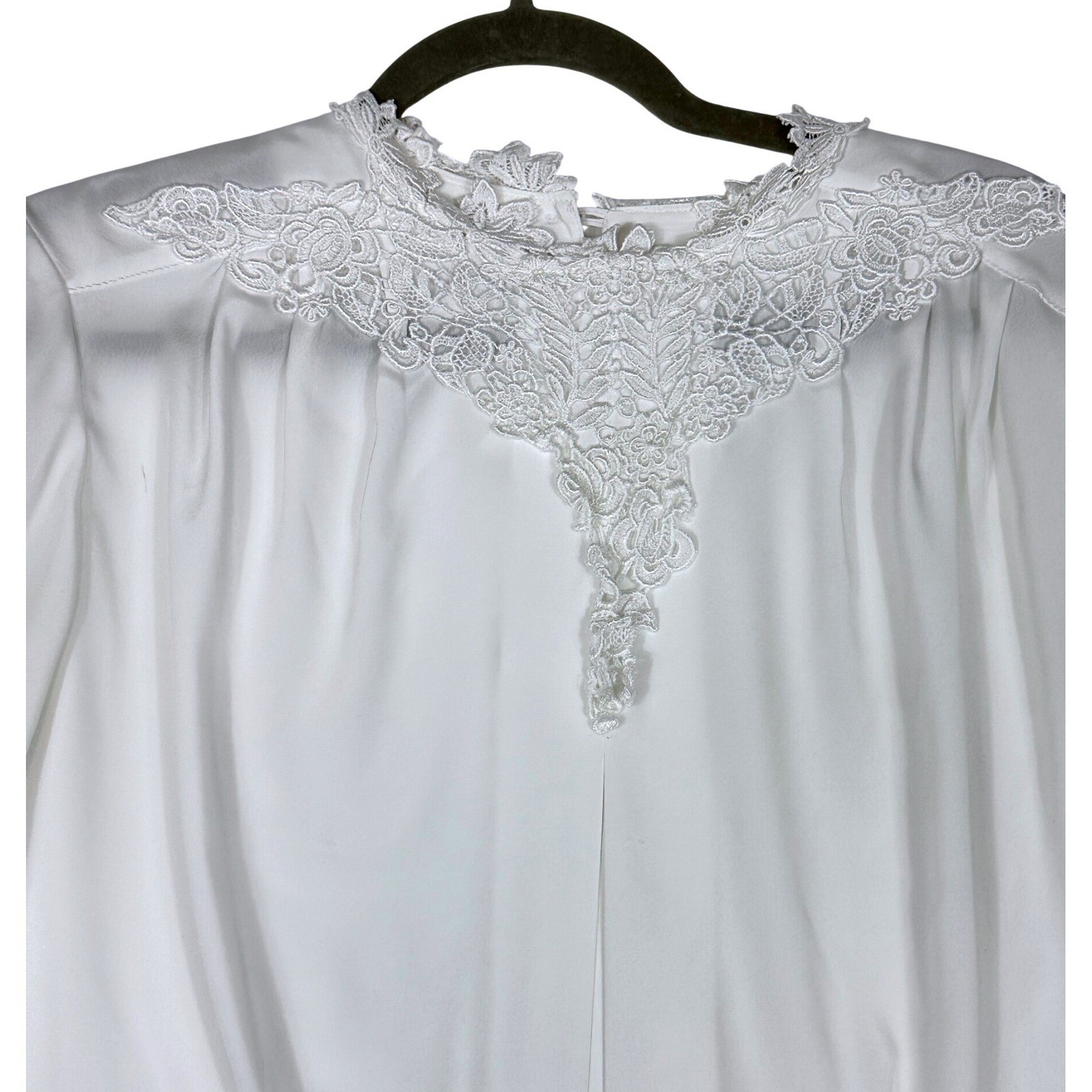 Impressions of California Blouse Women Vintage Lace Trim Long Sleeve White