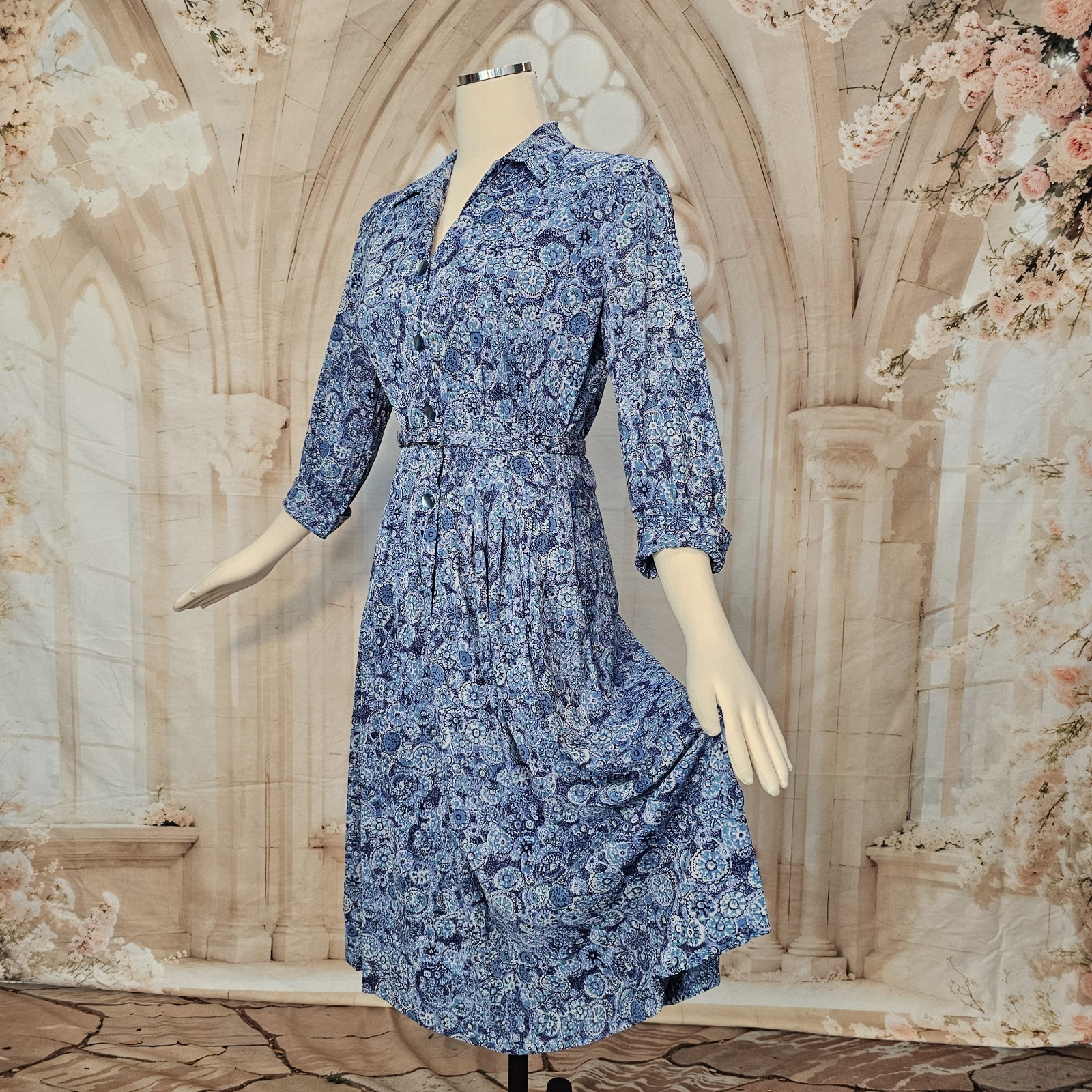Vintage 1960’s Dress Button Up Blue White Floral 3/4 Length Sleeve Collar Pinup