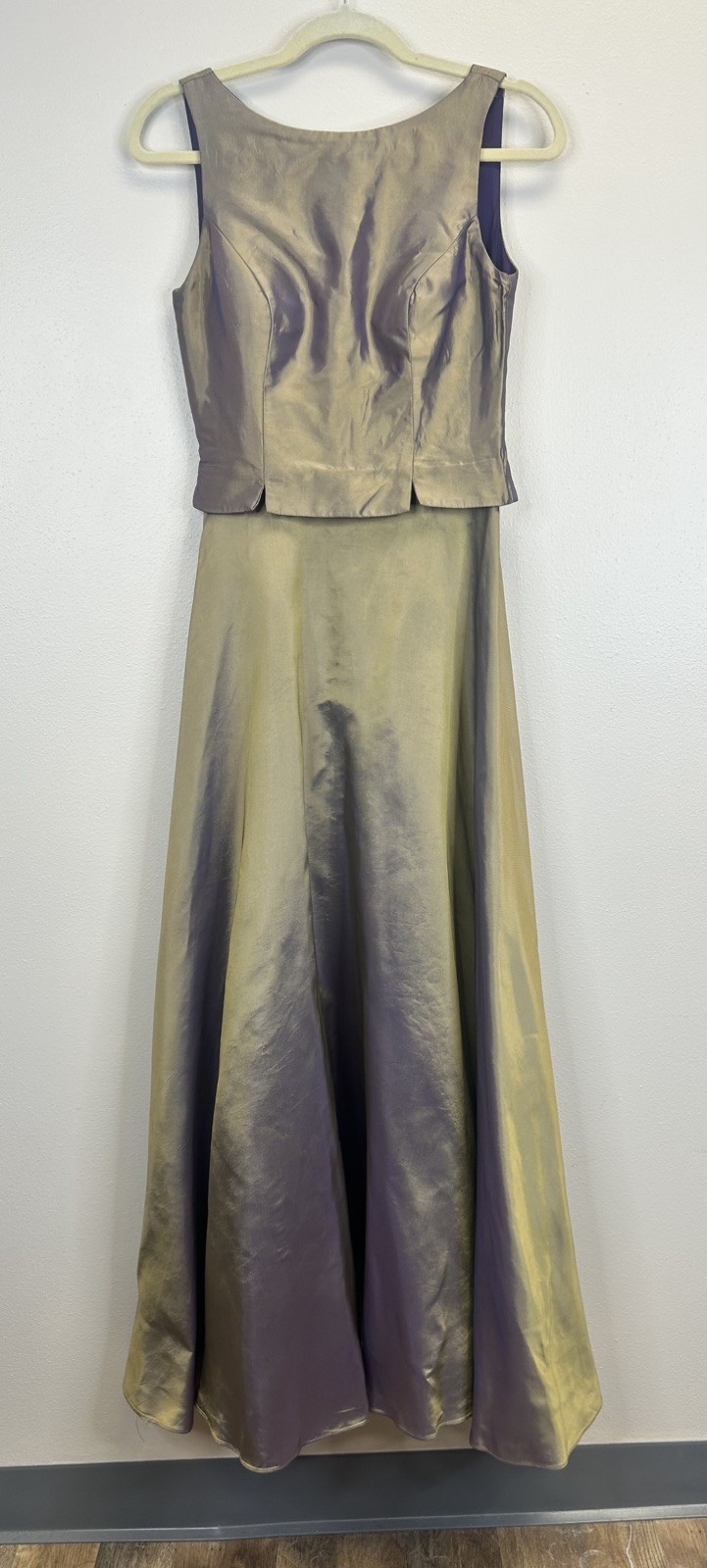 Vintage 90s Y2K iridescent formal dress gold purple renaissance prom wedding