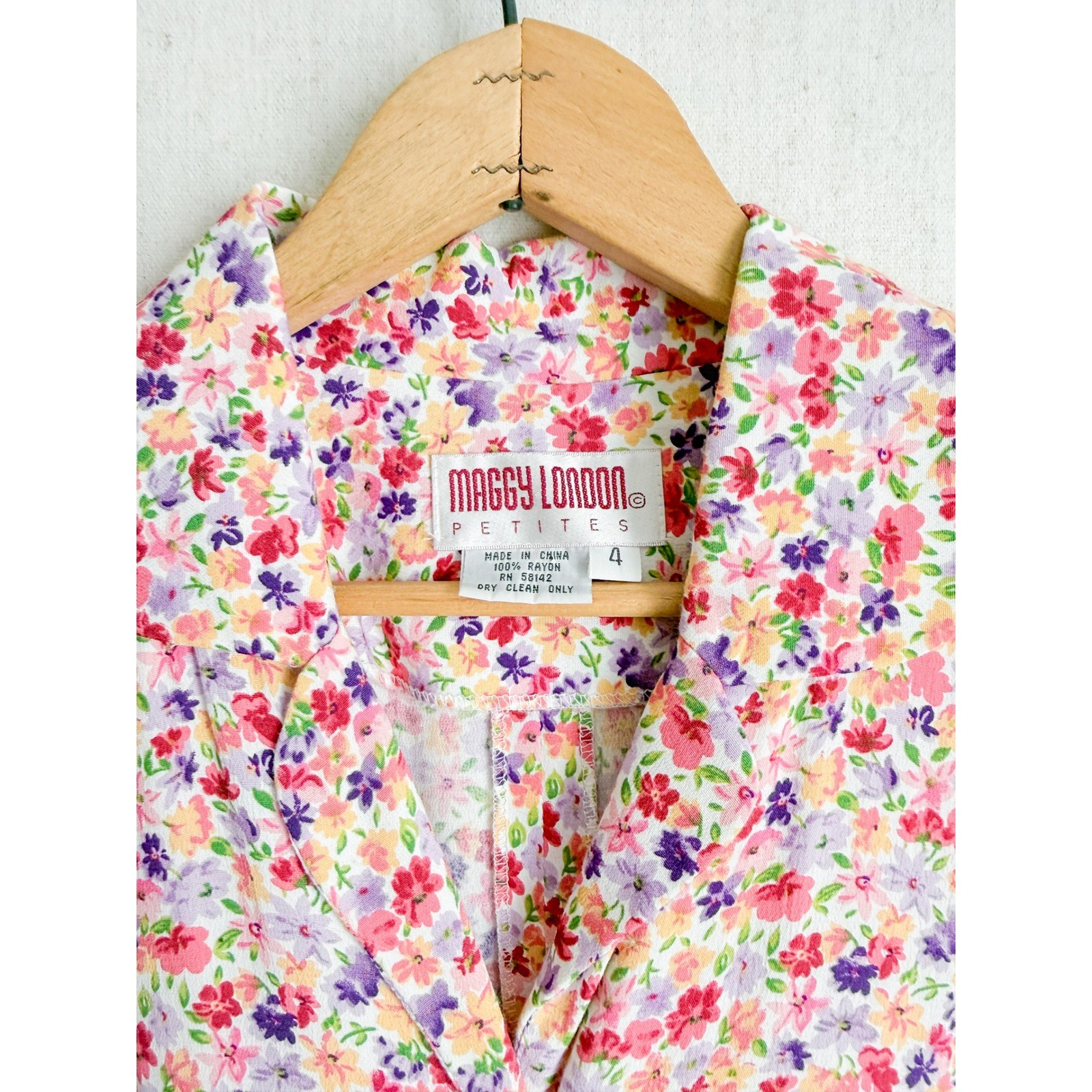 Maggy London Petites Vintage Floral Shirt Dress Pink Purple Rayon Midi Size 4P