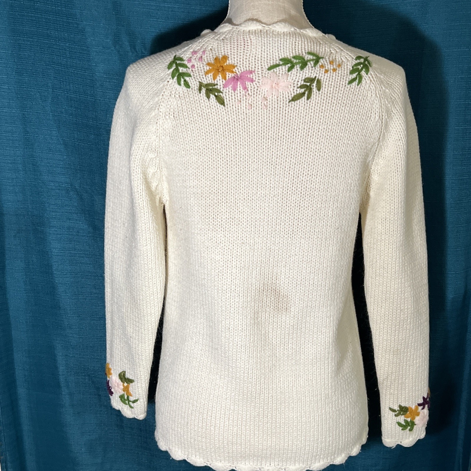 Vintage Embroidered Cardigan Sweater Floral. PLEASE READ DESCRIPTION. Needs TLC