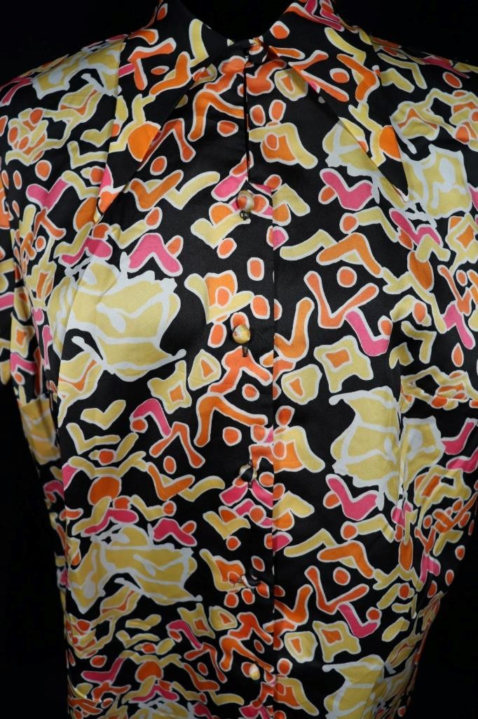 Vintage 1970’s French Silky Poly Geo Print Blouse Size Extra Large