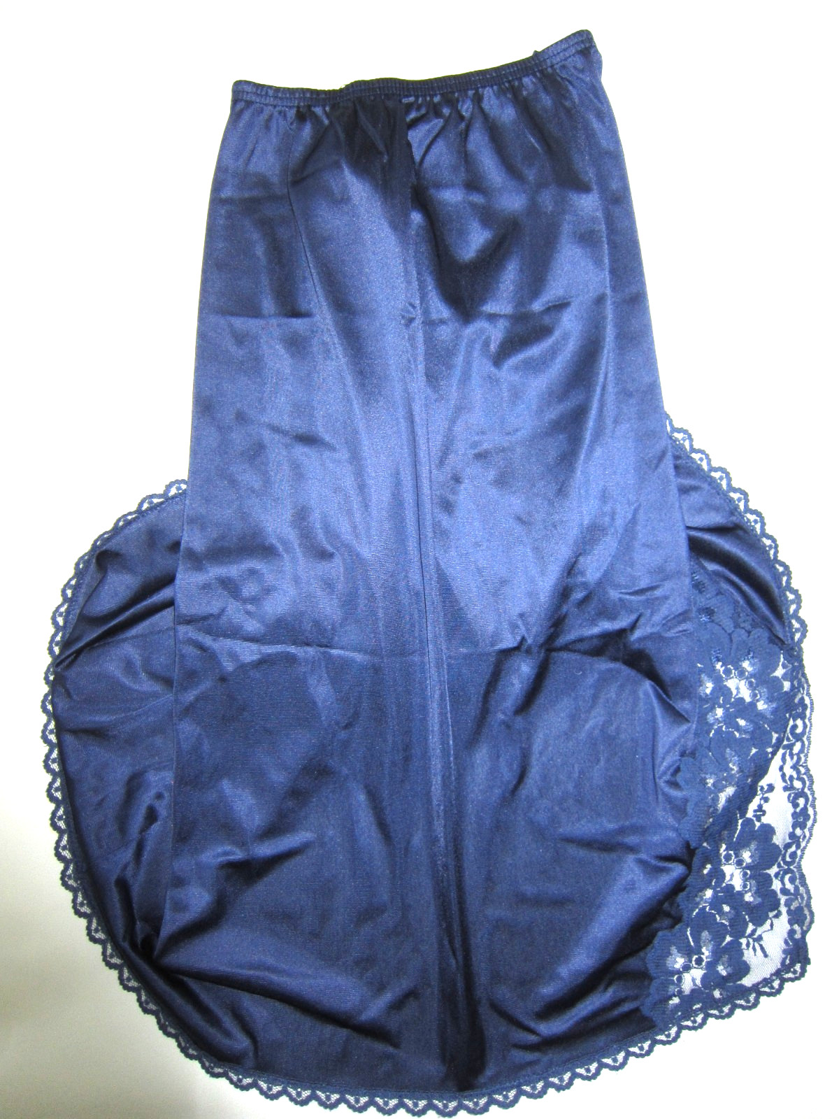 VINTAGE Body Lites For JC Penney SATIN SLIT Floral Lace NYLON Silky Half Slip M