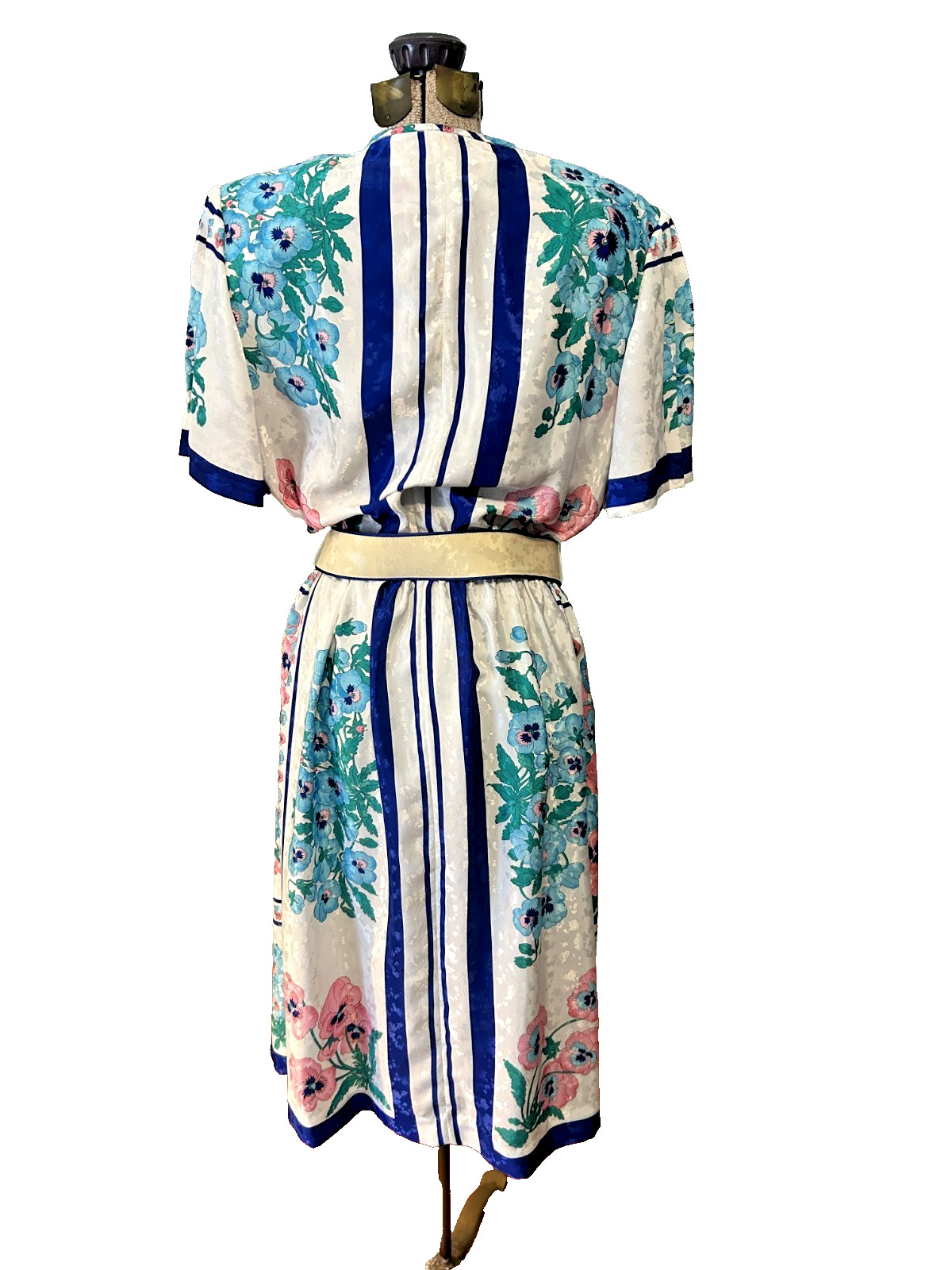 Silky Garden Pansy Print Calif Designs Dorothy Samuel 1980s does 40s Dress M