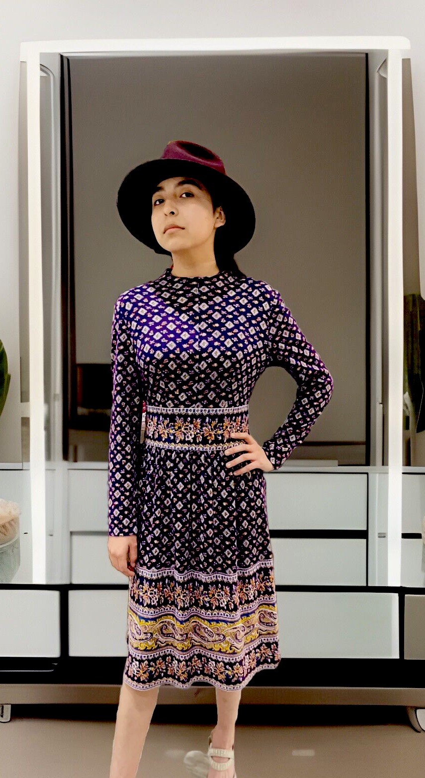 I MAGNIN Vintage Cotton Plum/Gold Hobo Core India Print Dress & Plum Velvet Hat