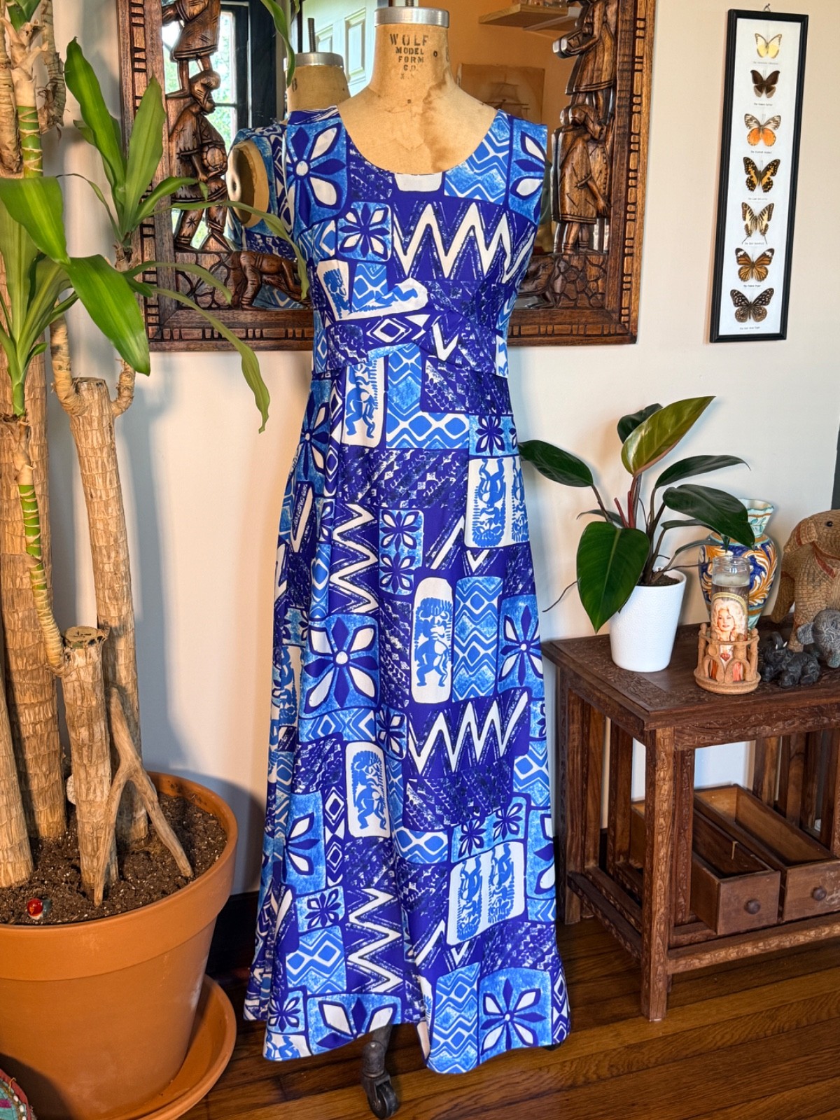 Vintage 70s Buck’s of Hawaii Polyester Hawaiian Muumuu Maxi Resort Tiki Dress 12