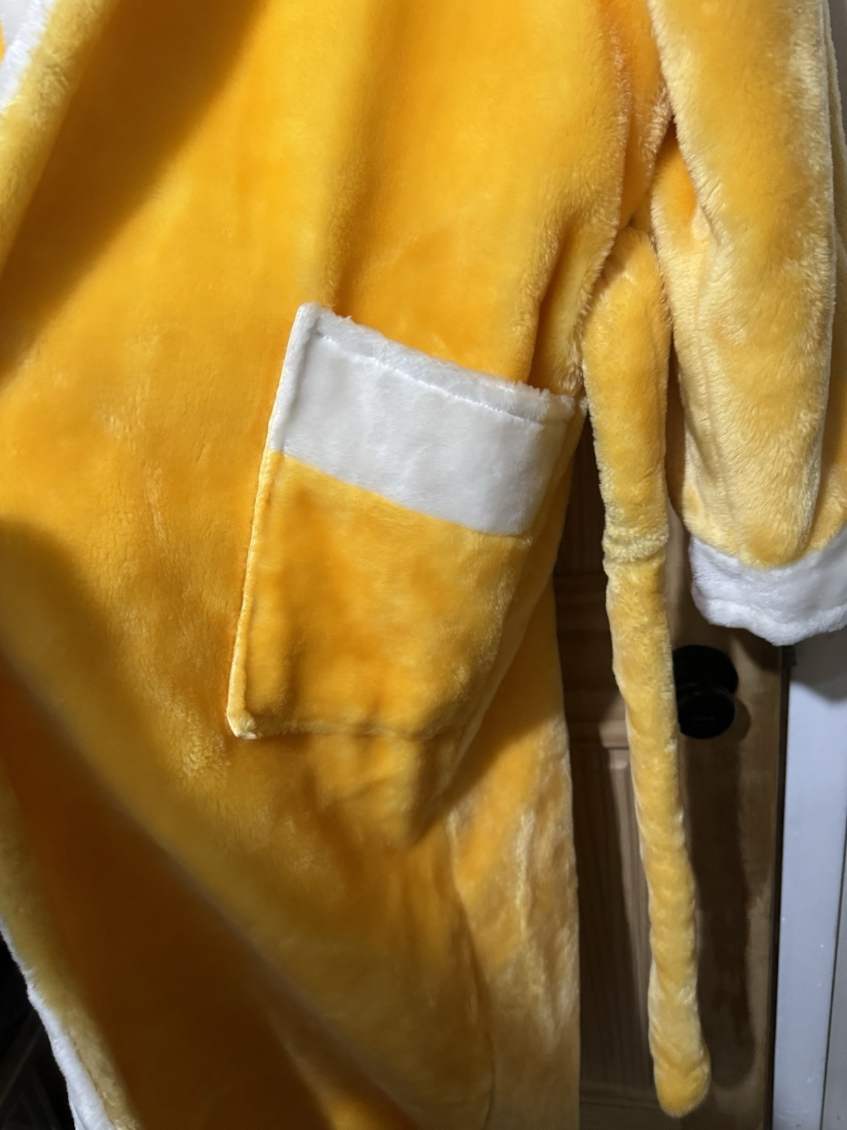 Vintage Korean Plush Faux Fur Yellow Hooded Robe Lined. Unknown Brand. Heavy