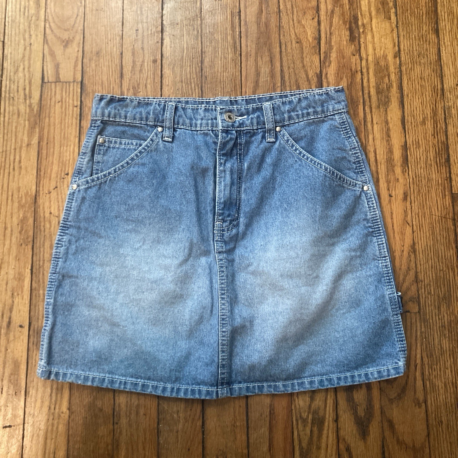 1990’s- Early Y2K Jordache Denim Jean Skirt Size 7/8 With 7 Pockets Vintage