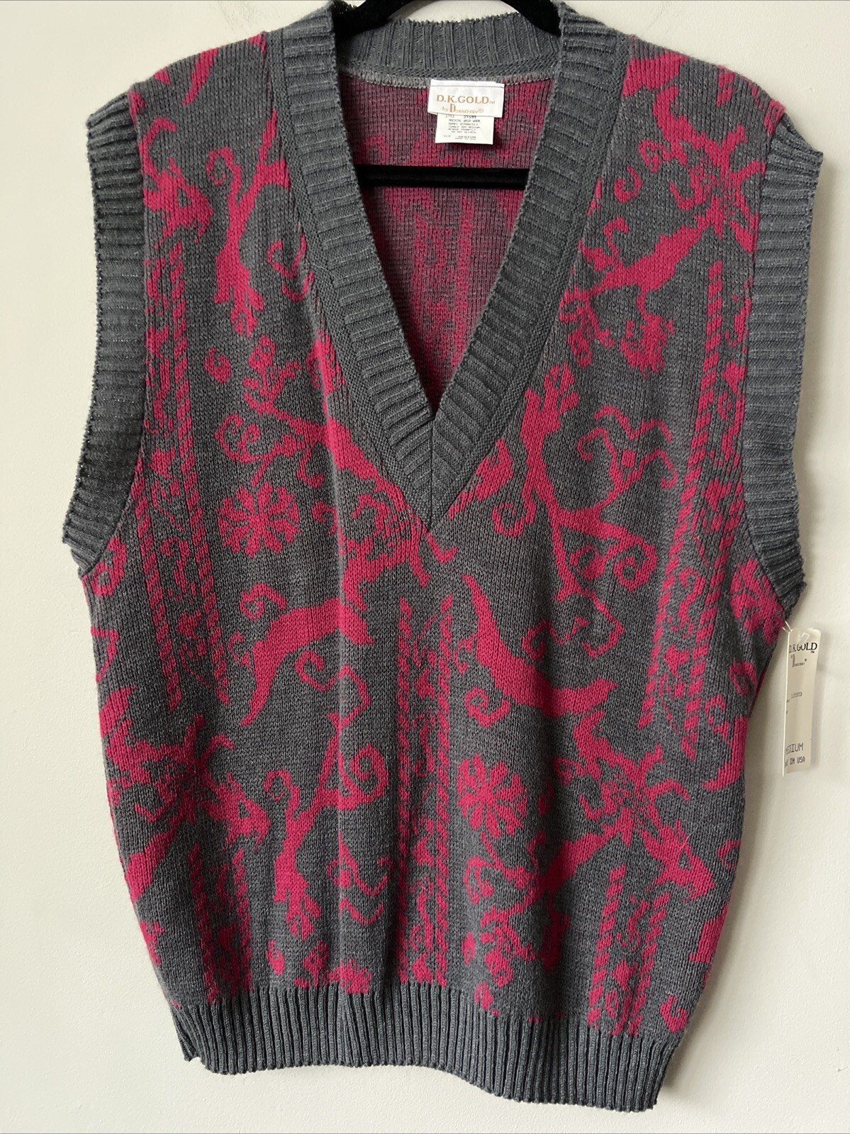 VTG Grandpa Sweater Vest Deep V-neck Pink and Gray Size M Acrylic 90s Grandma
